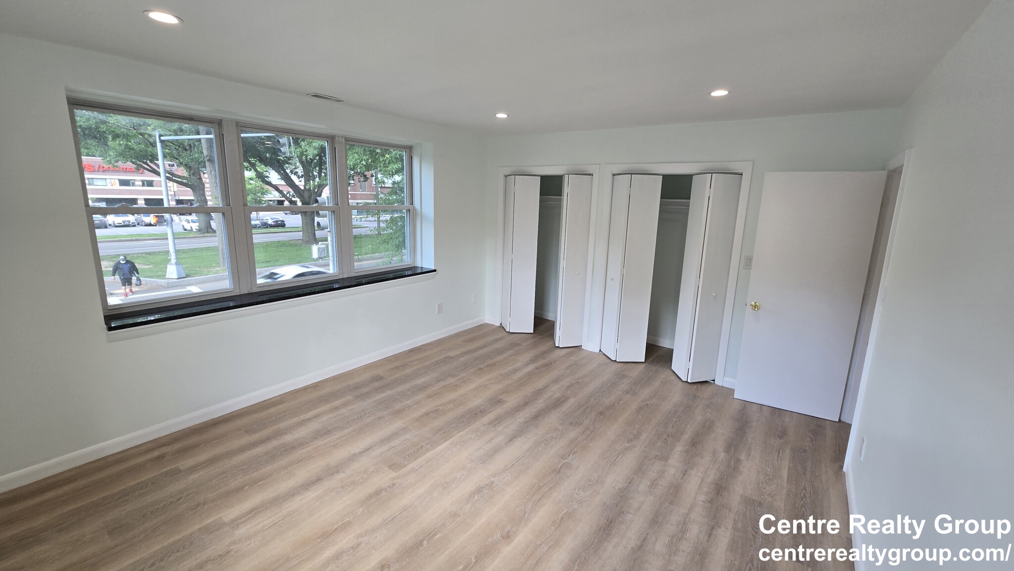 530 Vfw Pkwy, West Roxbury