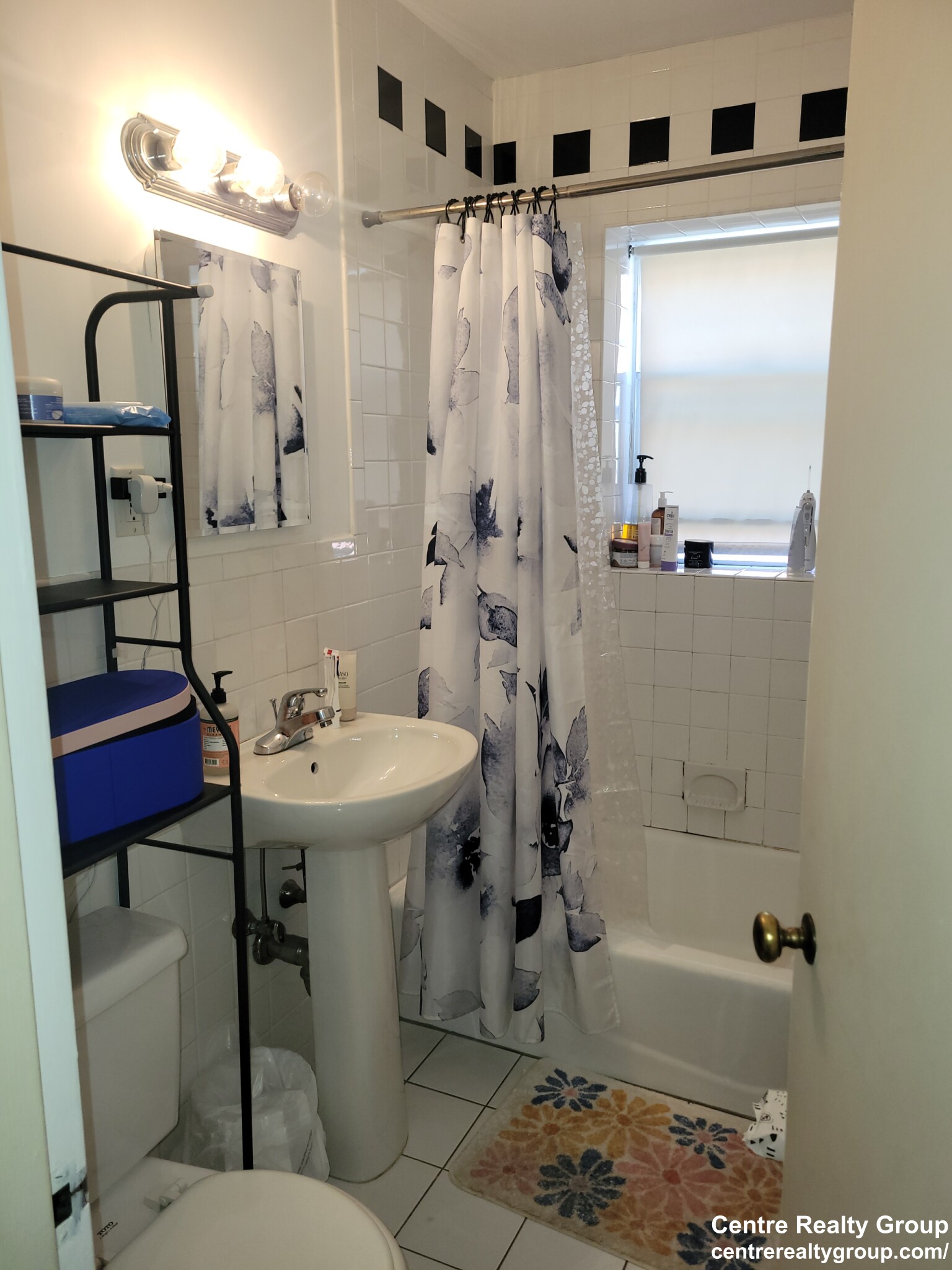 483 Centre St, Newton Corner