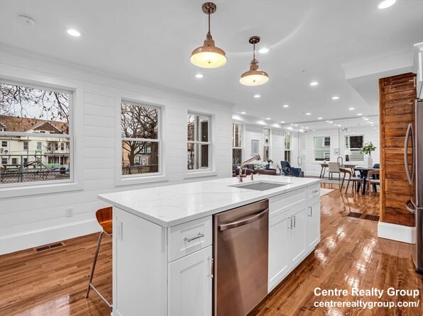 22 Sparhawk St, Brighton