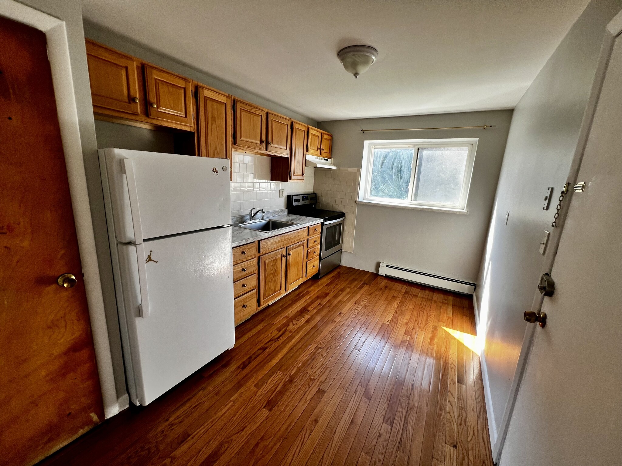 Photos of apartment on Fairmount Ave.,Boston MA 02136