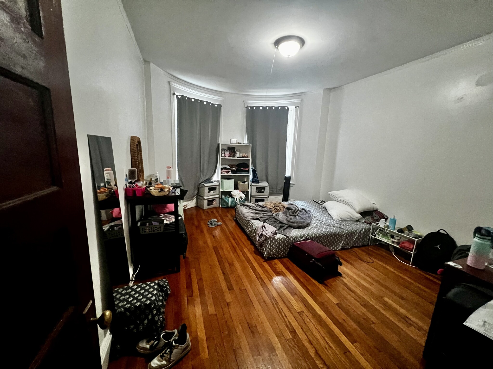 807 Centre St, Jamaica Plain