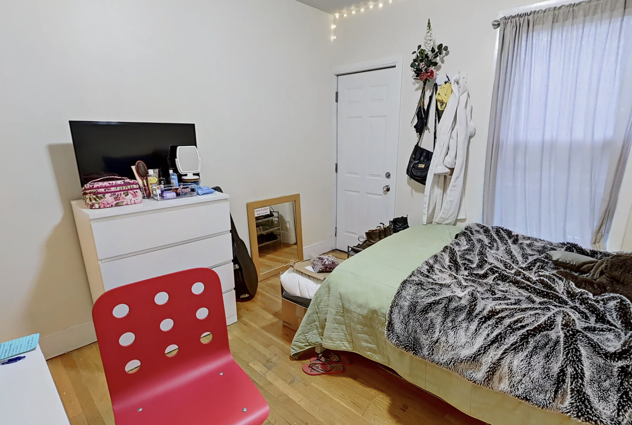 Photos of apartment on Freeman St.,Brookline MA 02446
