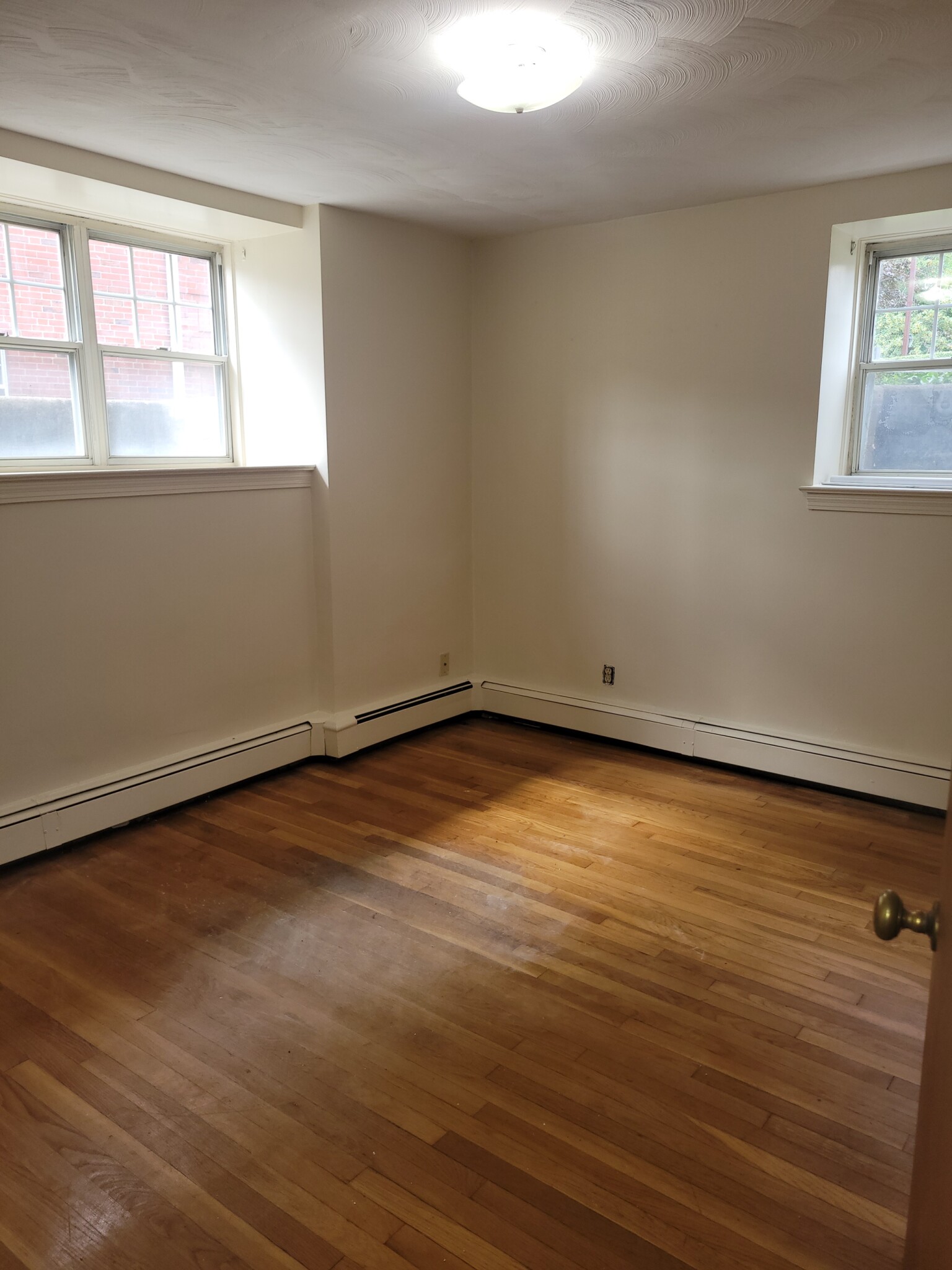 483 Centre St, Newton Corner