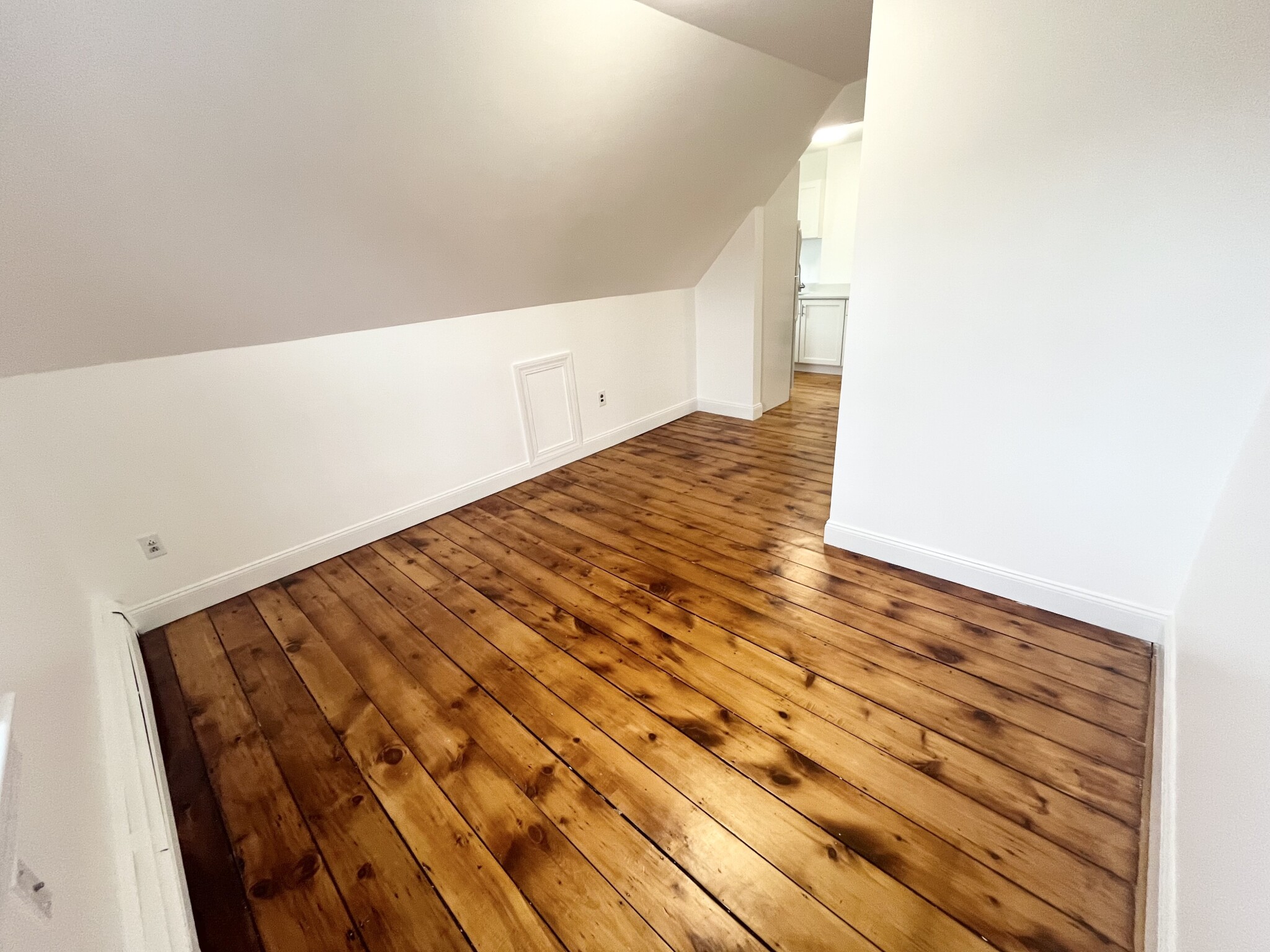 2-4 Howard St, Salem