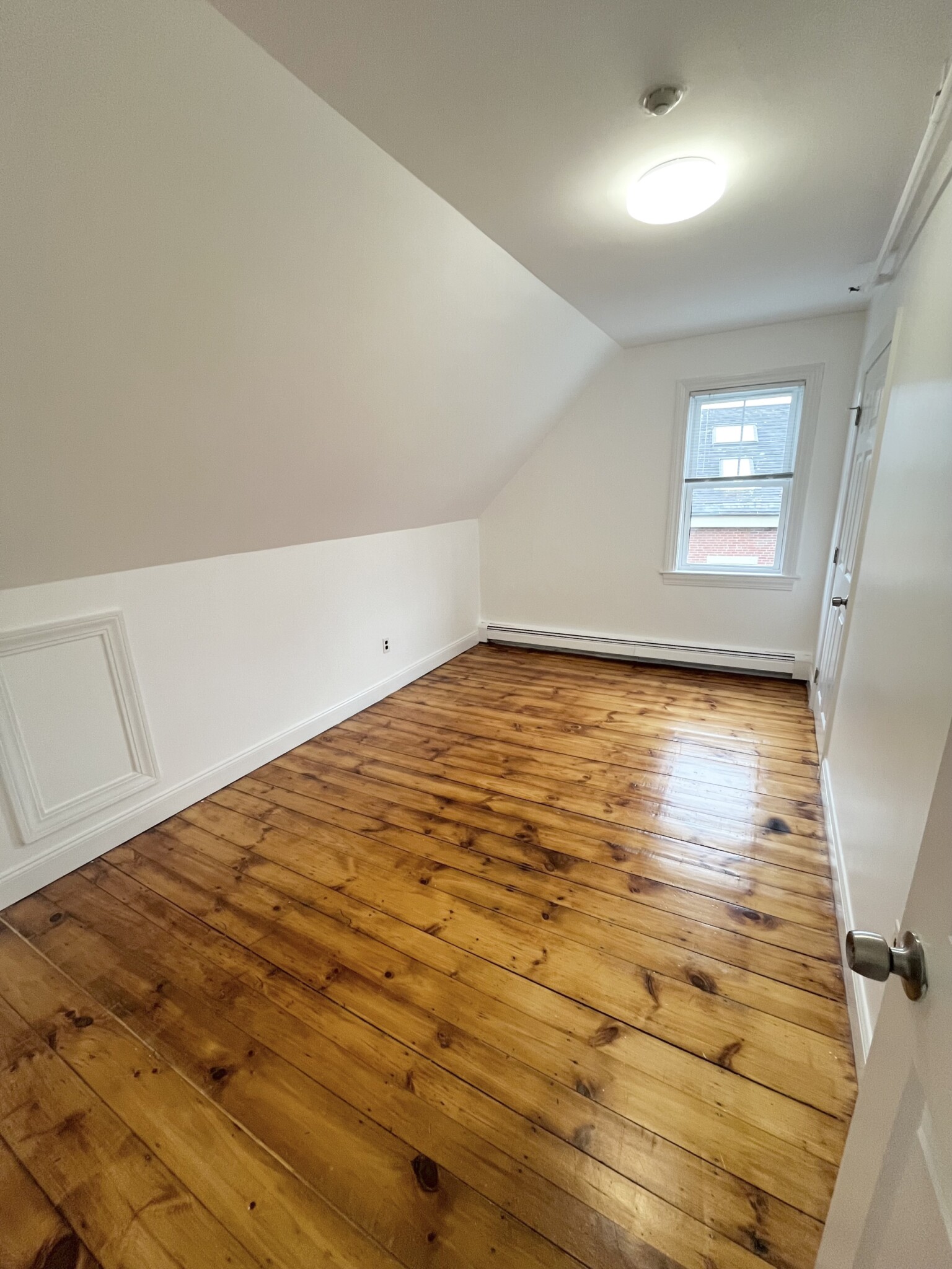 2-4 Howard St, Salem