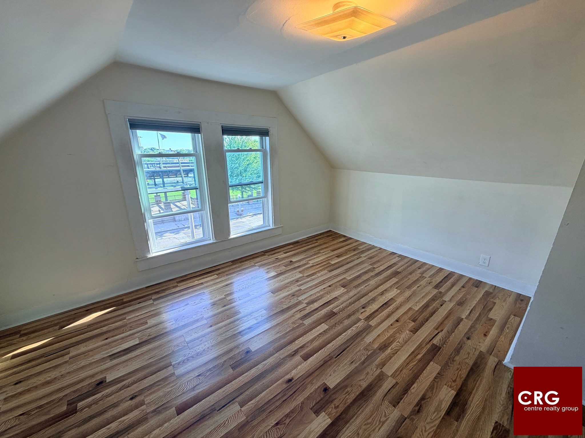 Pictures of  property for rent on Broadway, Somerville, MA 02145