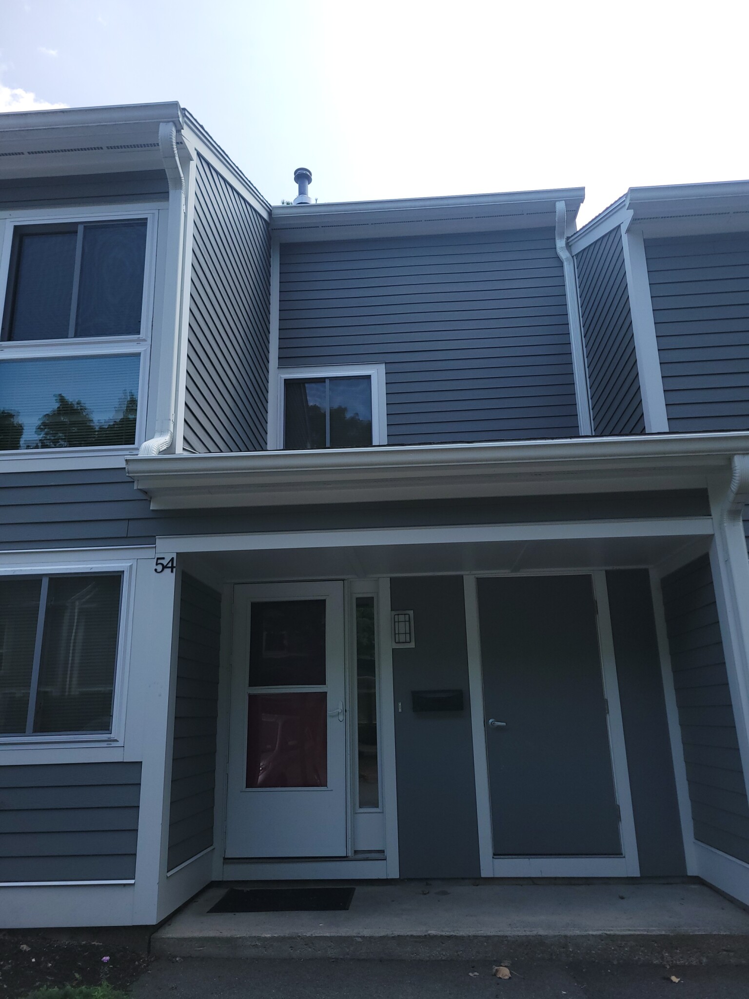 54 Hamlet St, Newton Center