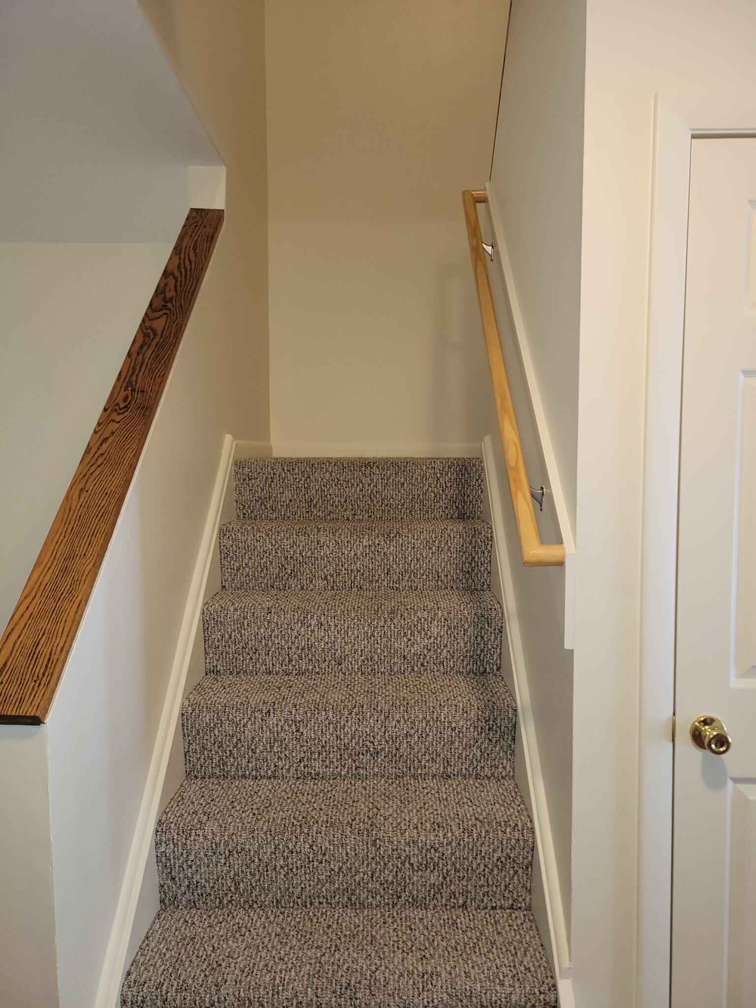 54 Hamlet St, Newton Center