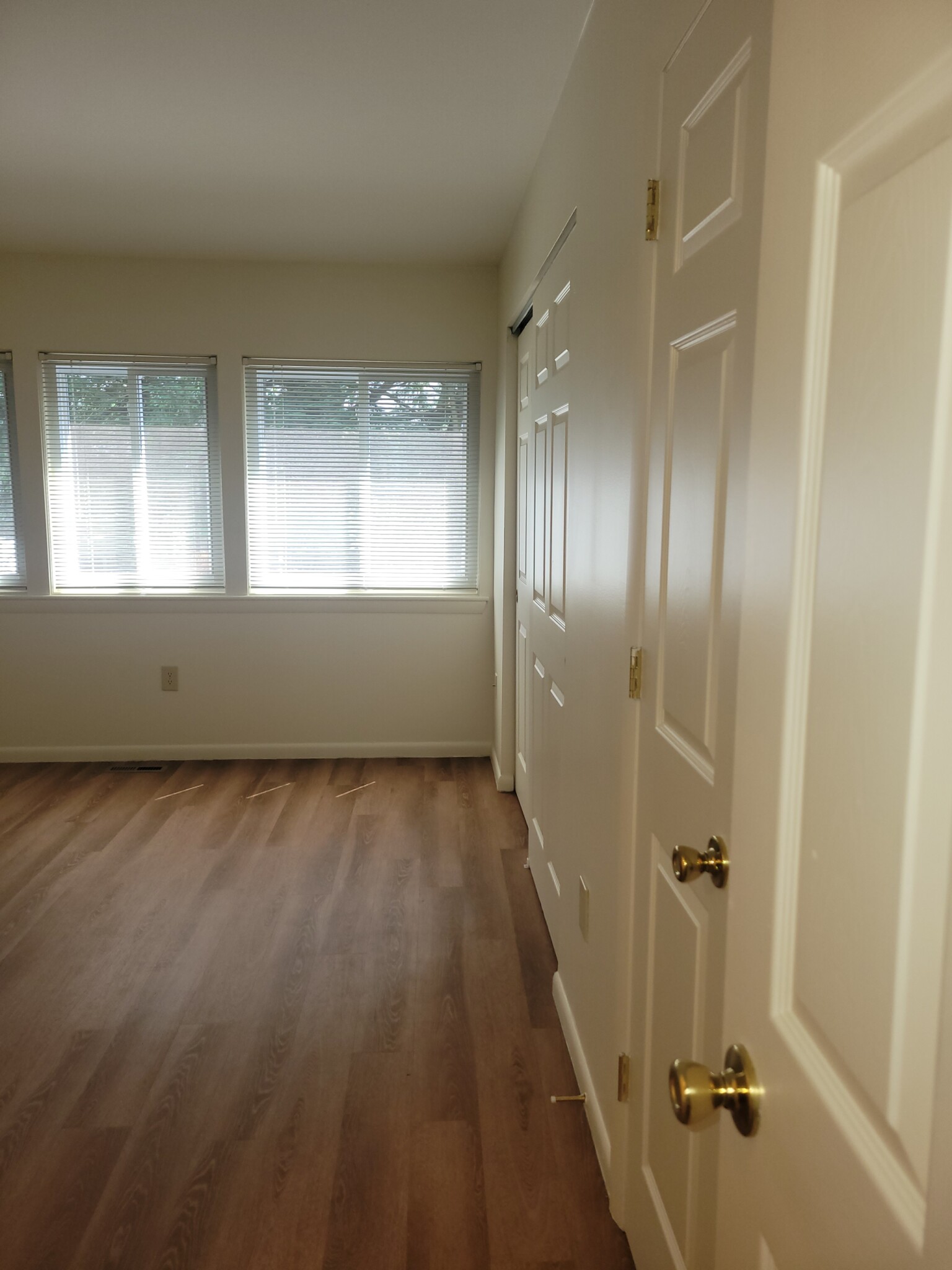 54 Hamlet St, Newton Center