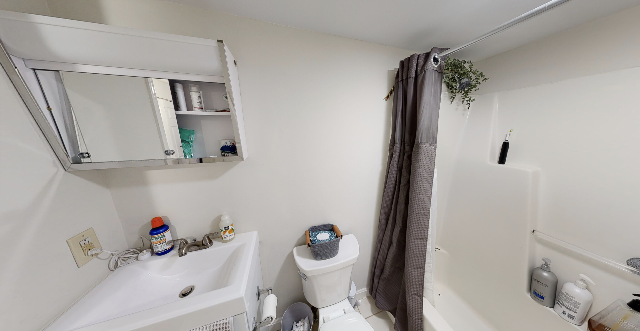 16 Elmer St, Riverside