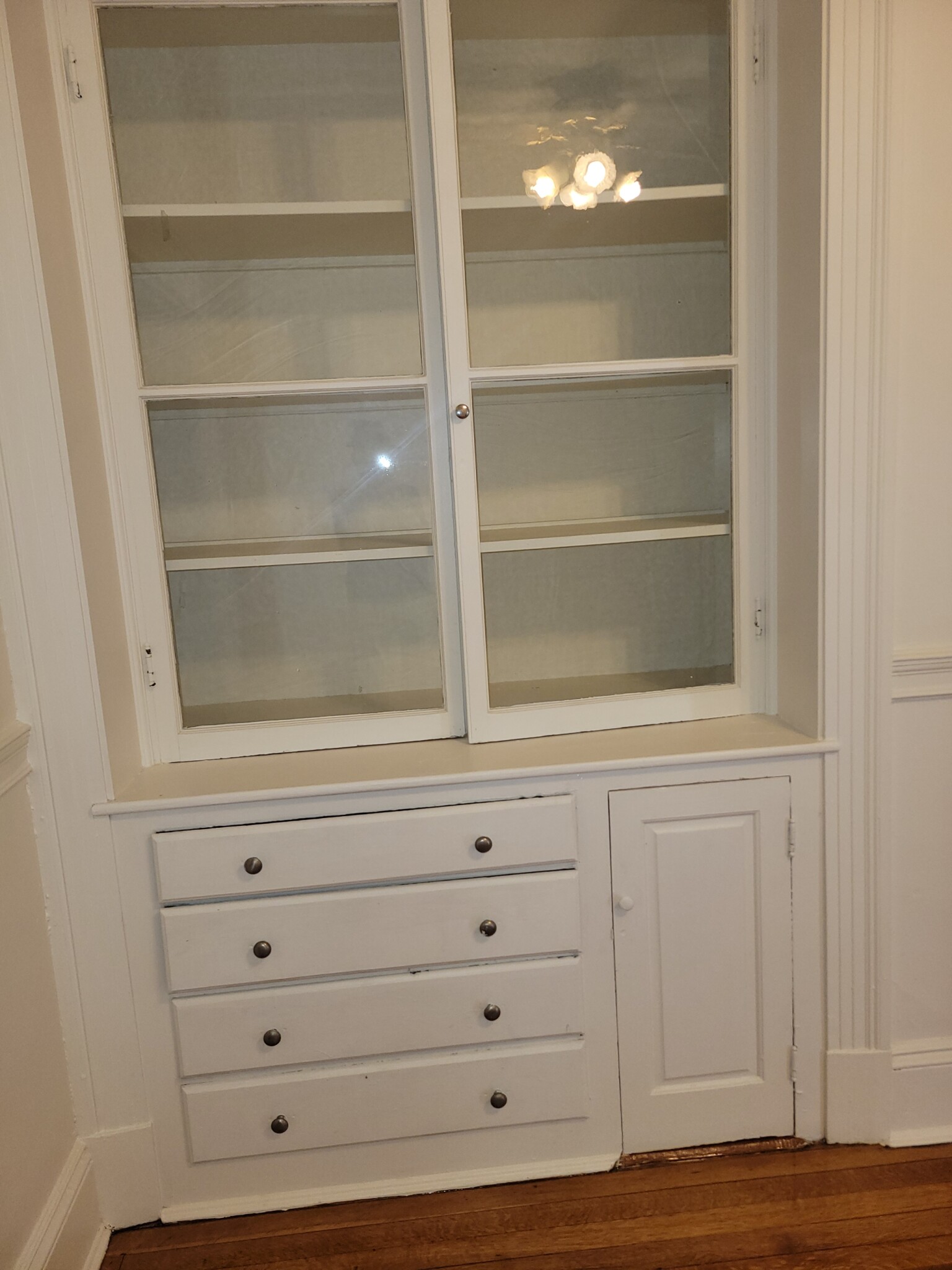 64 Oak Square Ave, Brighton