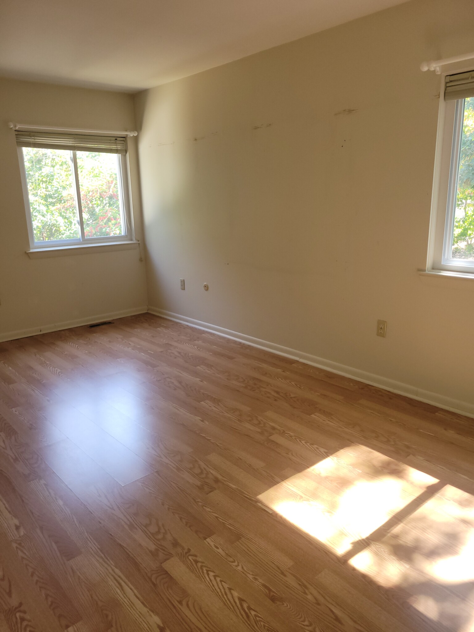 73 Hamlet St, Newton Center