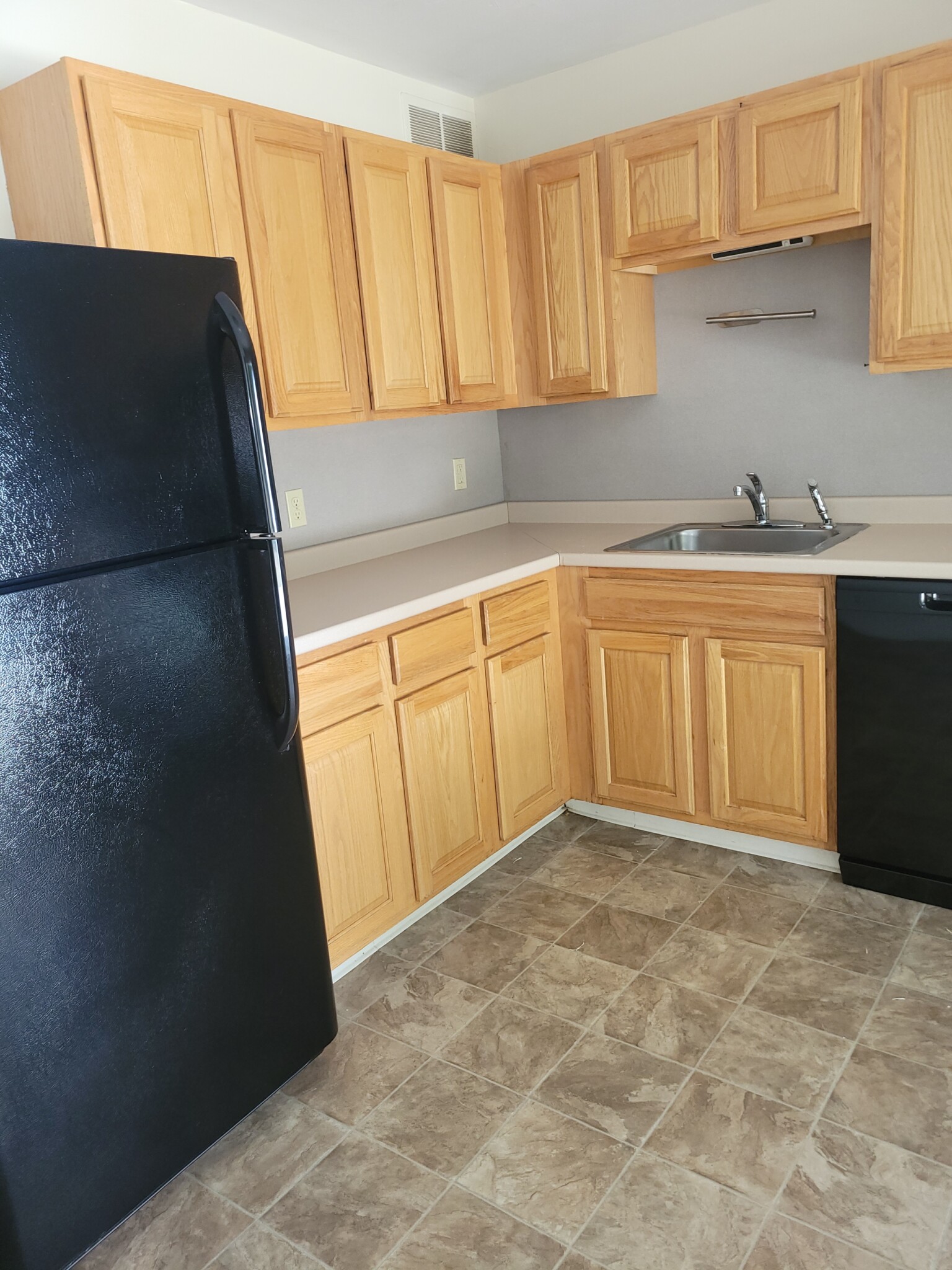 73 Hamlet St, Newton Center