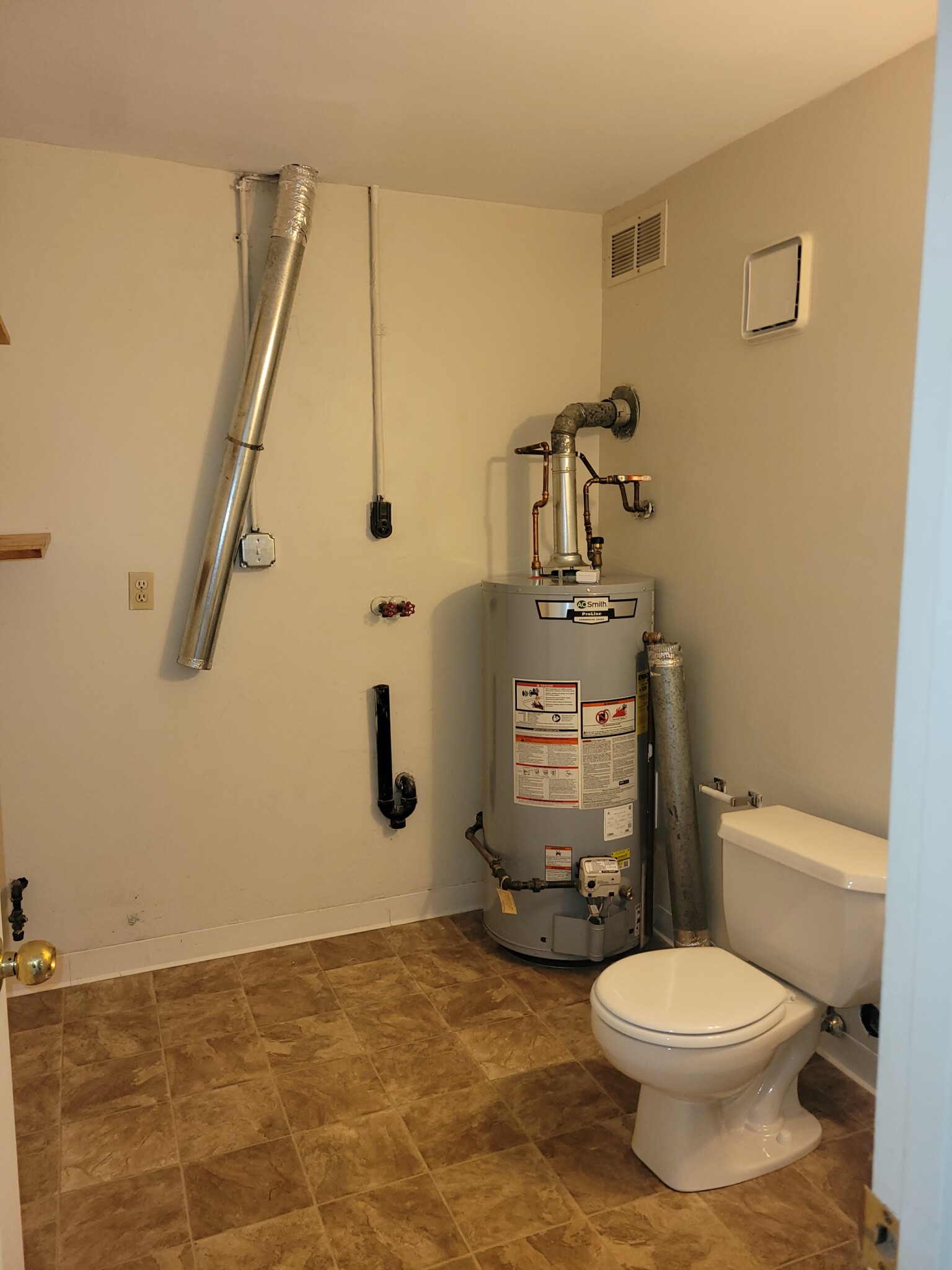 73 Hamlet St, Newton Center