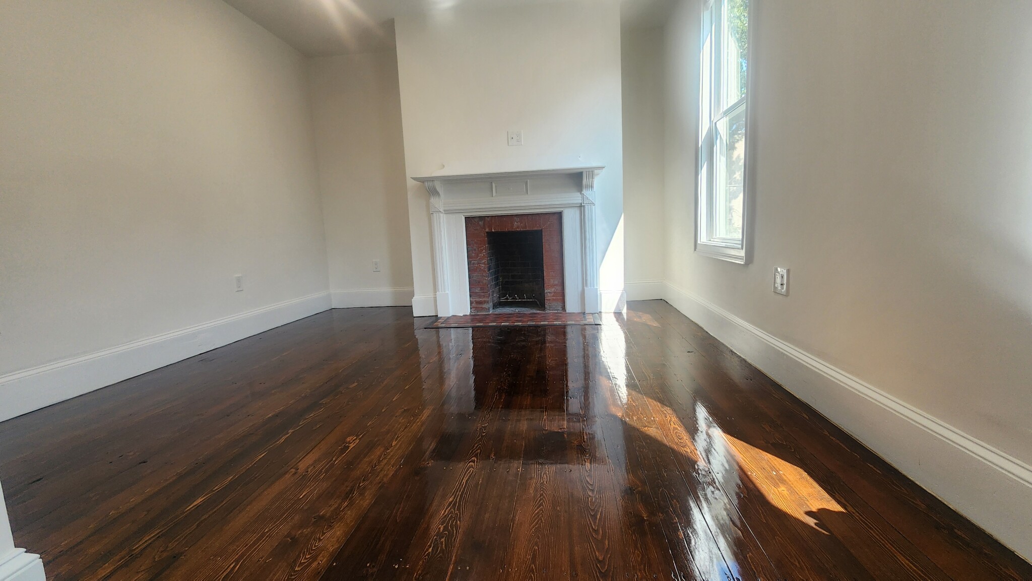 11 Wyoming, Dorchester