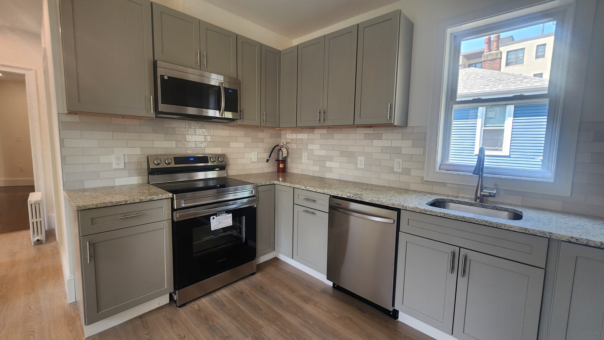 11 Wyoming, Dorchester