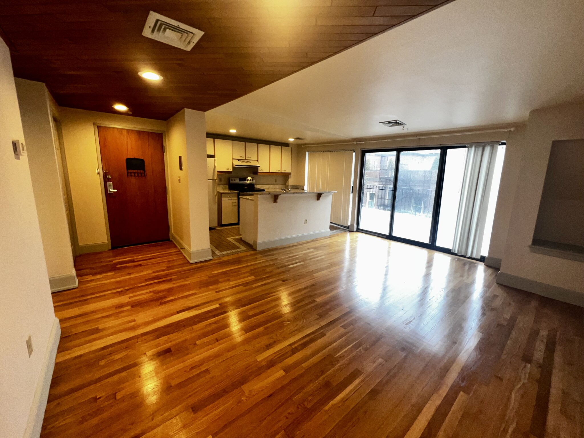 42 Worcester Sq, South End