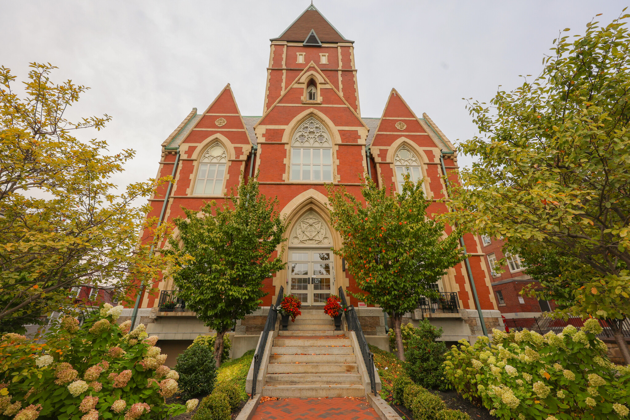 225 Dorchester St, South Boston