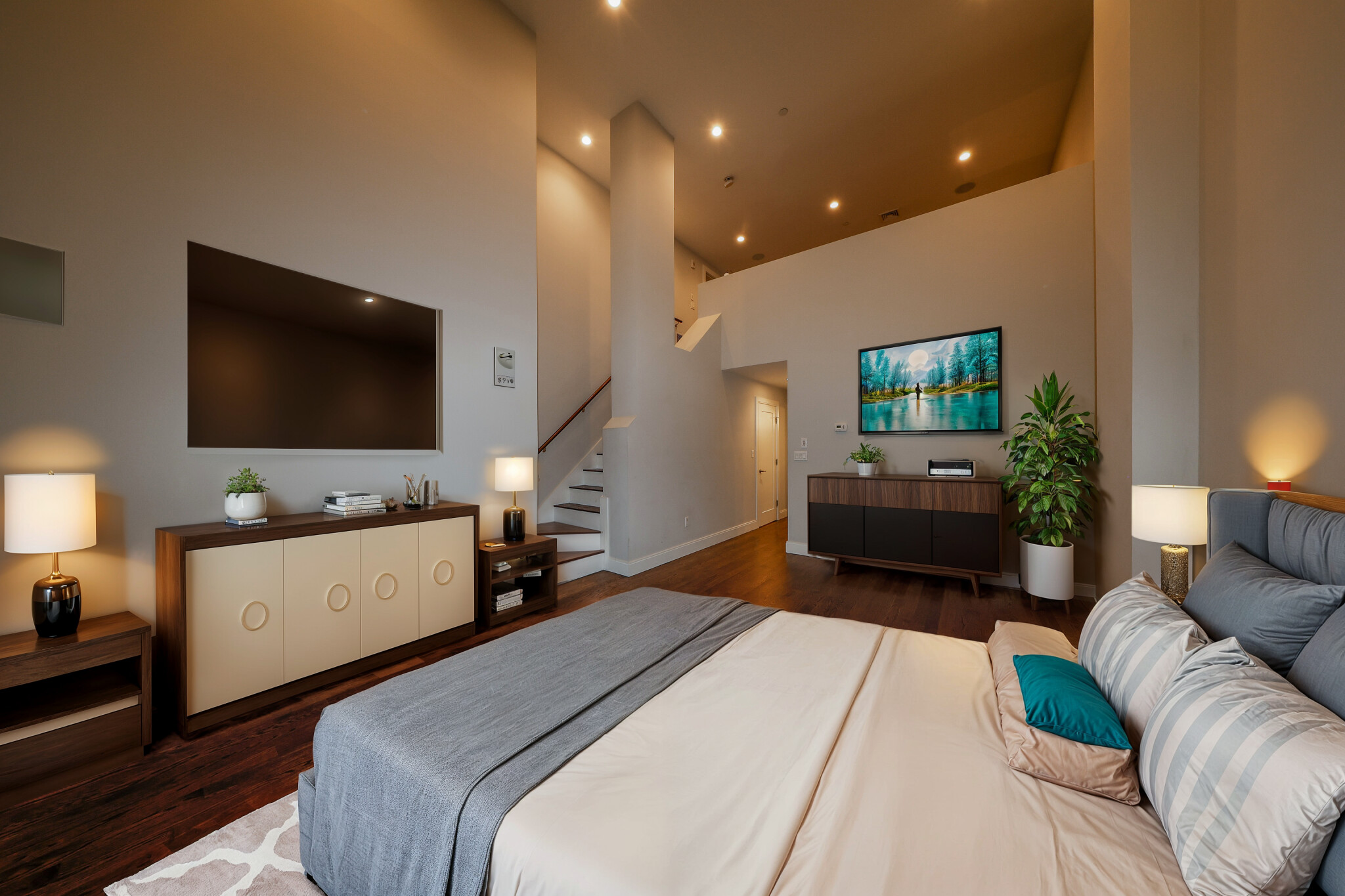 225 Dorchester St, South Boston