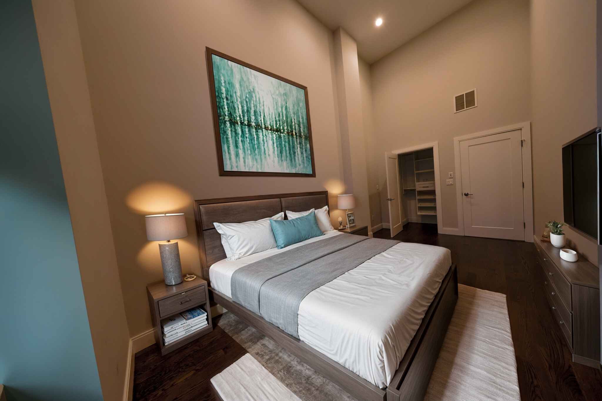 225 Dorchester St, South Boston