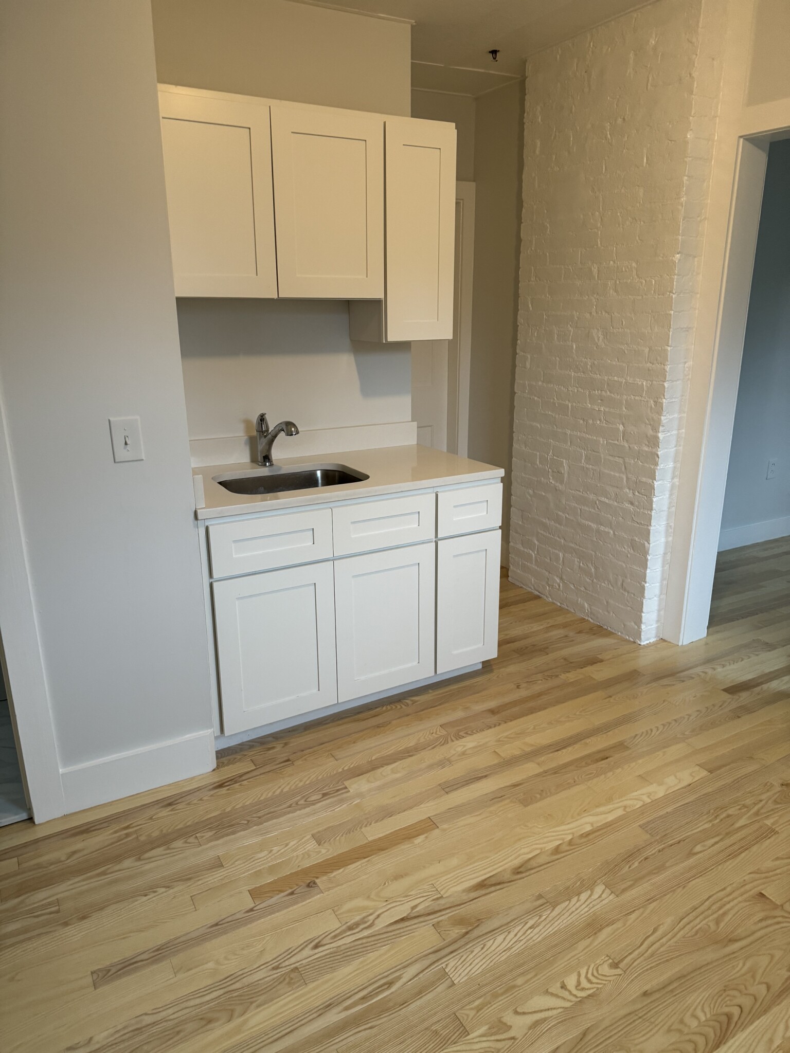 2-4 Howard St, Salem
