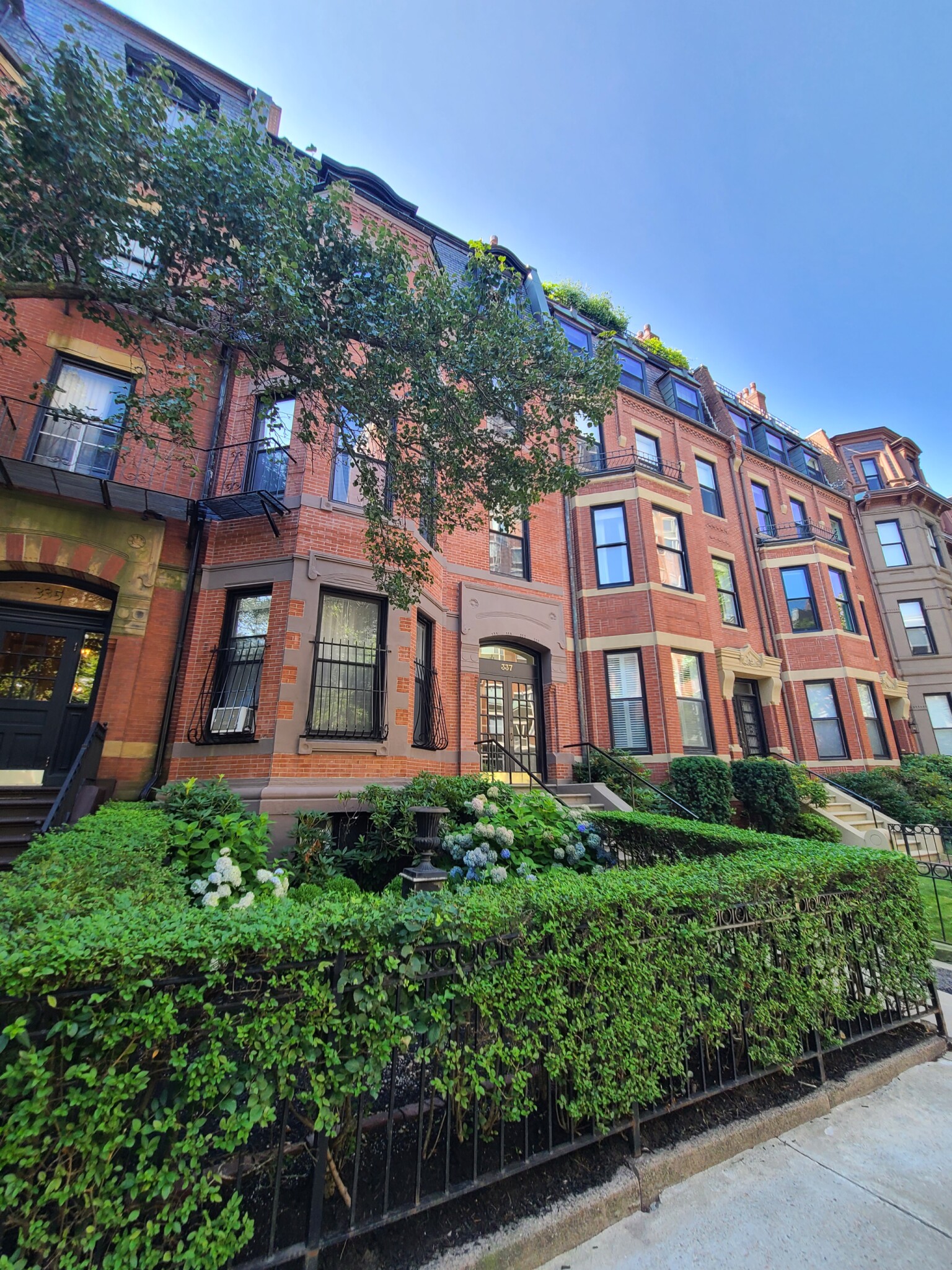 337 Beacon, Back Bay