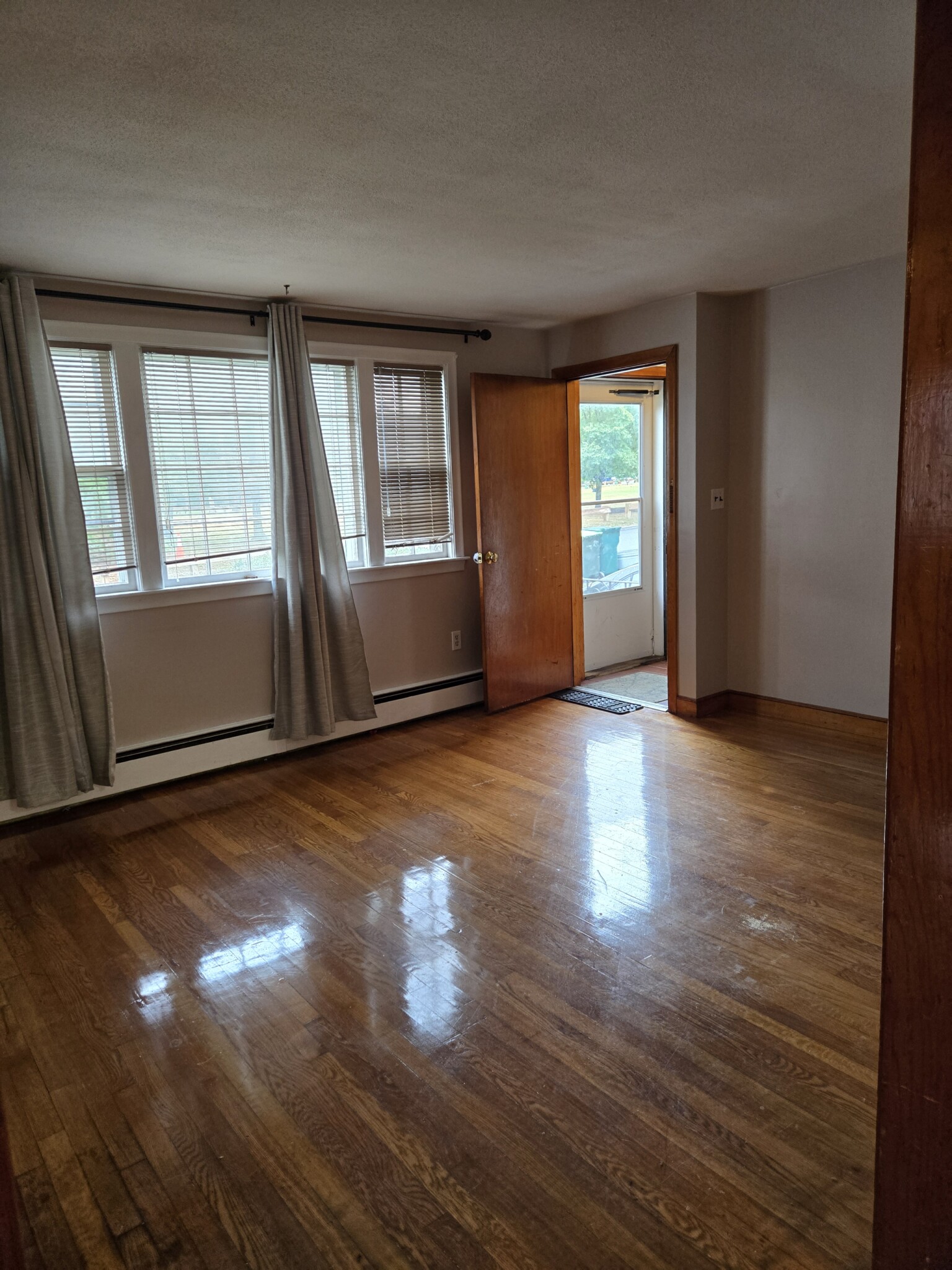 53 Highland Ter, Needham Heights