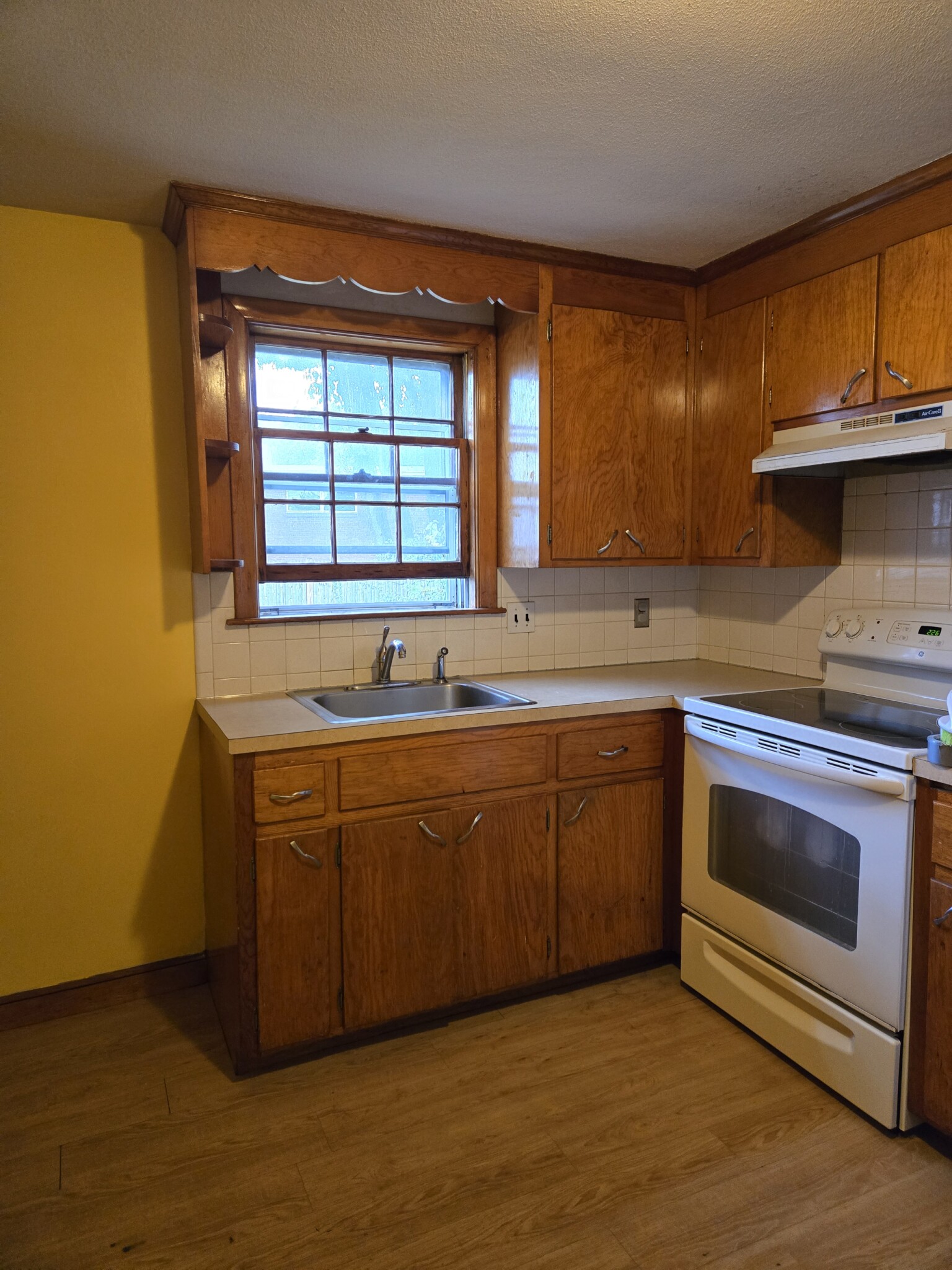 53 Highland Ter, Needham Heights