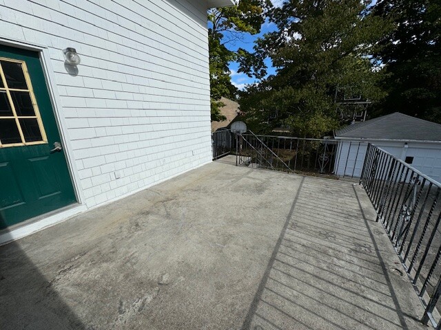 28 Brookside Ave, Newtonville