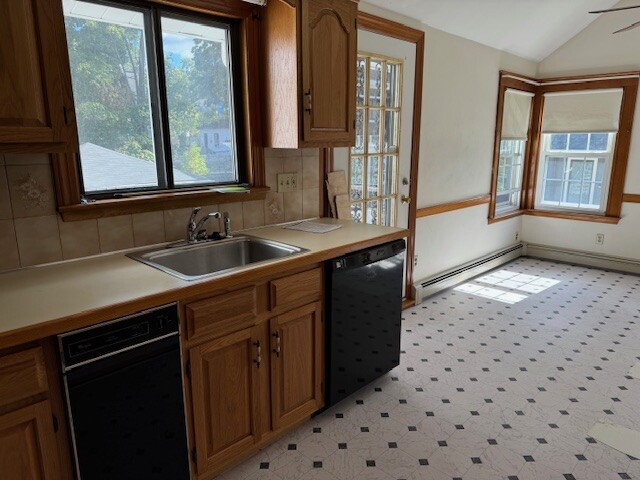 28 Brookside Ave, Newtonville