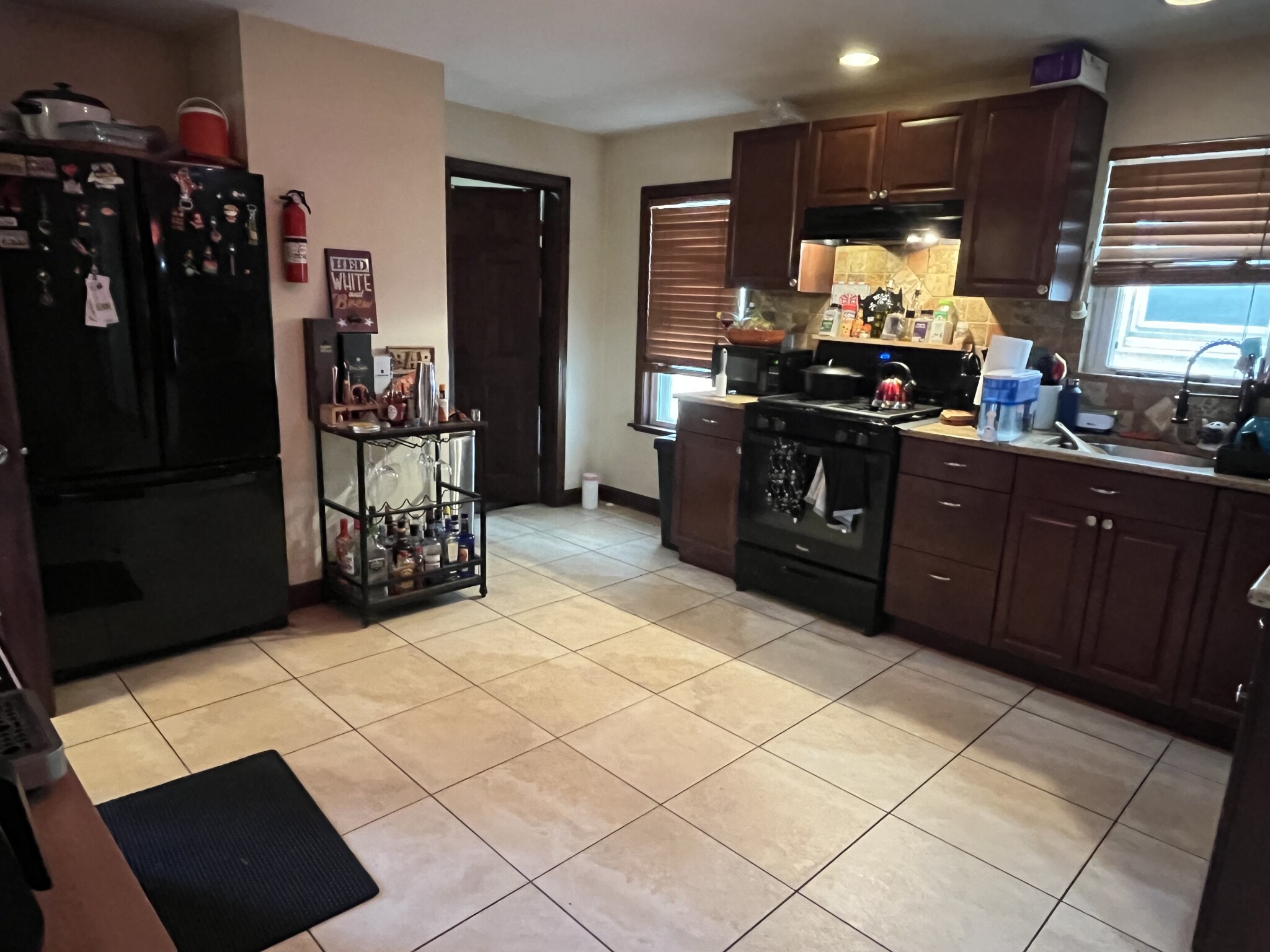 10 Wordsworth St, East Boston