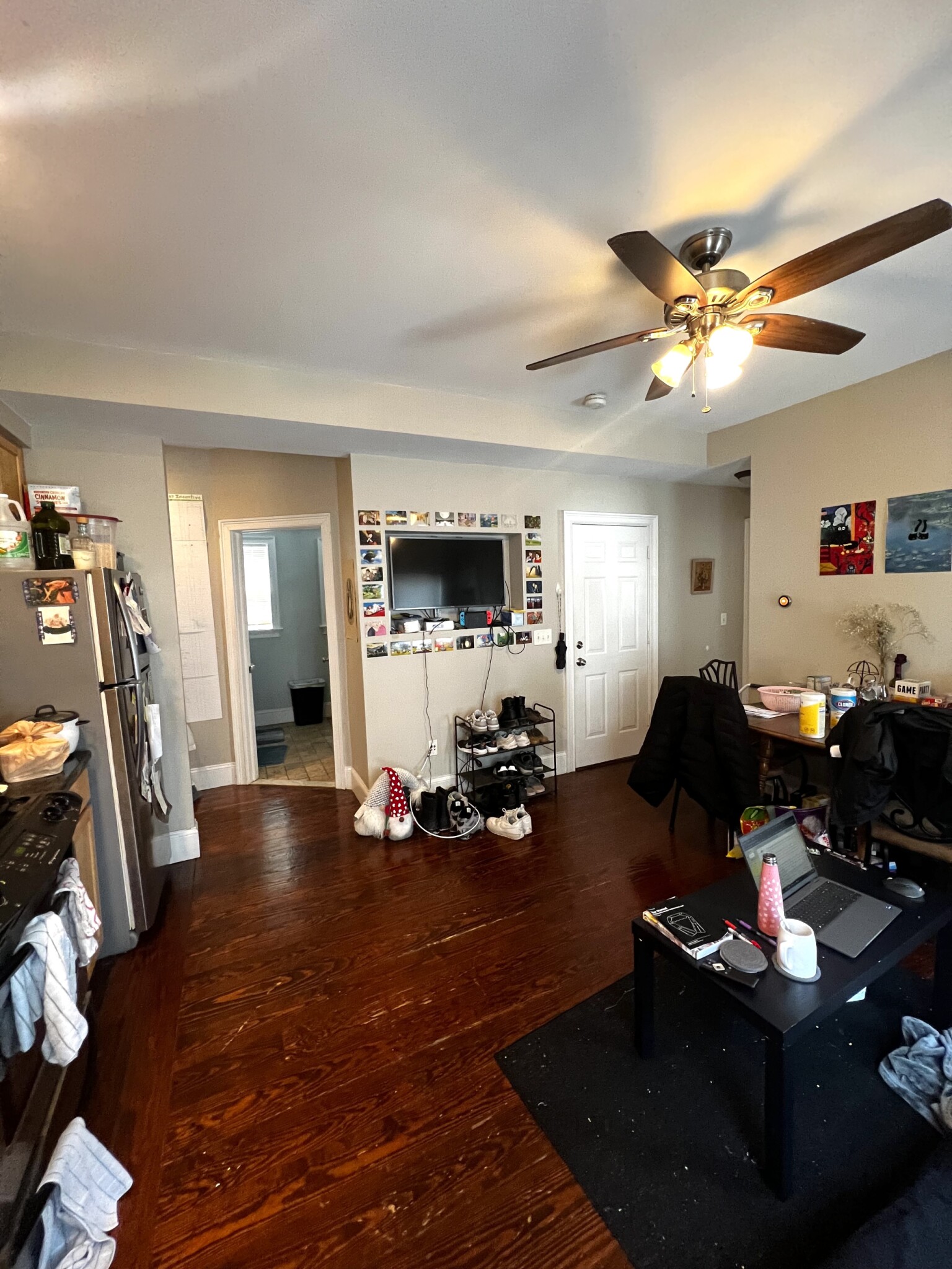 https://ygl-photos.s3.us-west-004.backblazeb2.com/3596W67cf541bb8be9.jpg