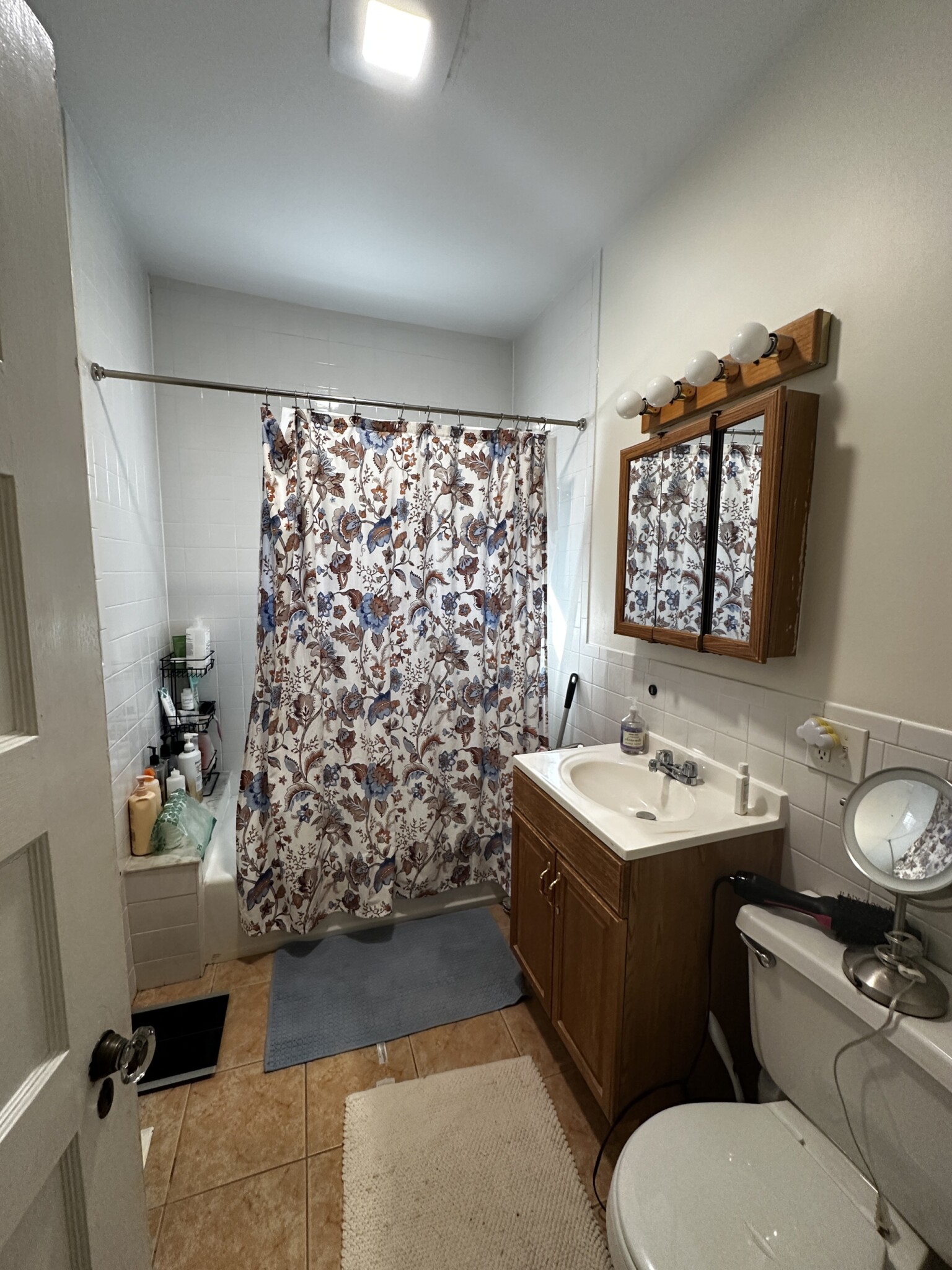 17 Hunnewell Ave. — Brighton