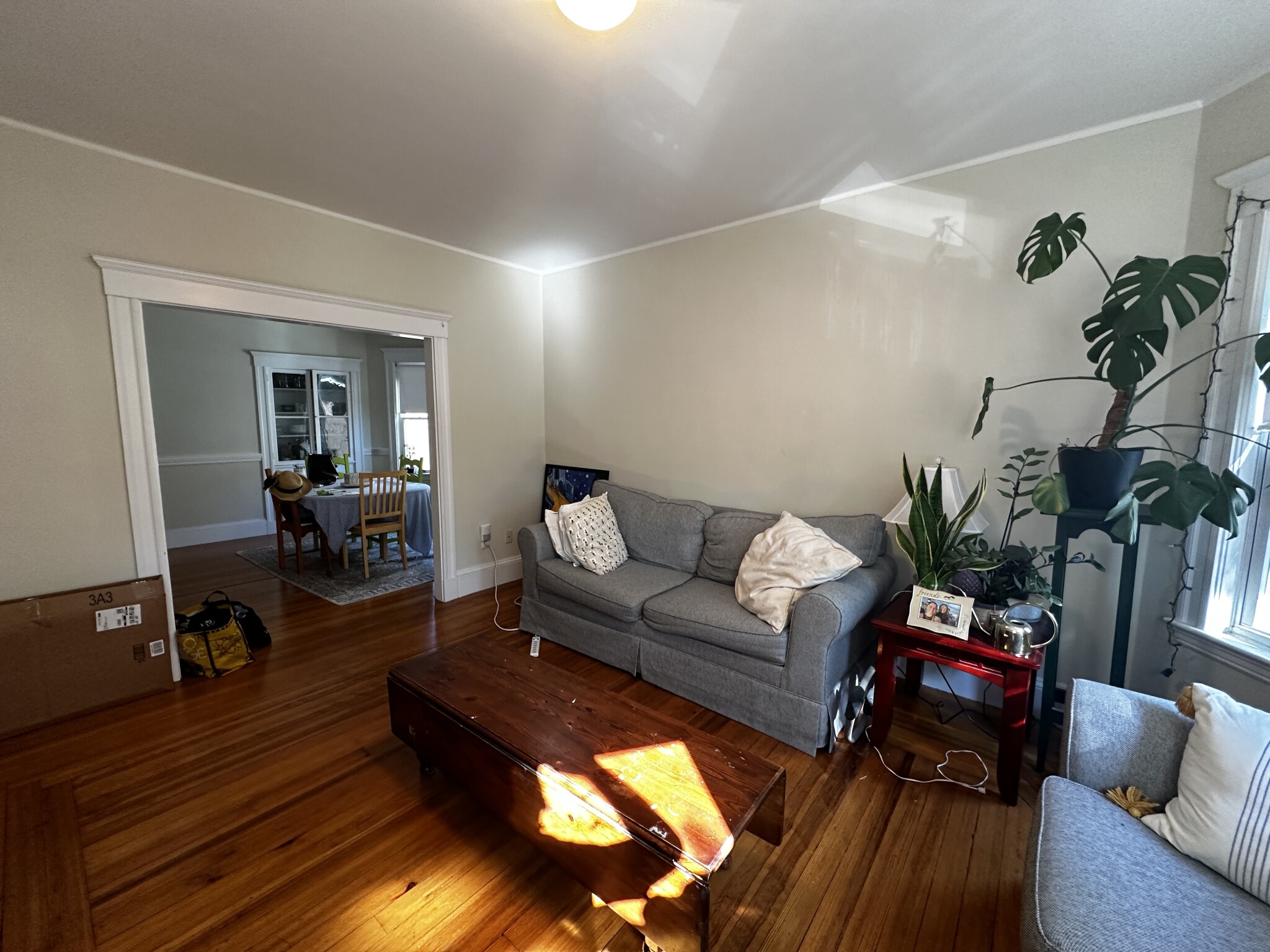 https://ygl-photos.s3.us-west-004.backblazeb2.com/3596W681aa03893b71.jpg
