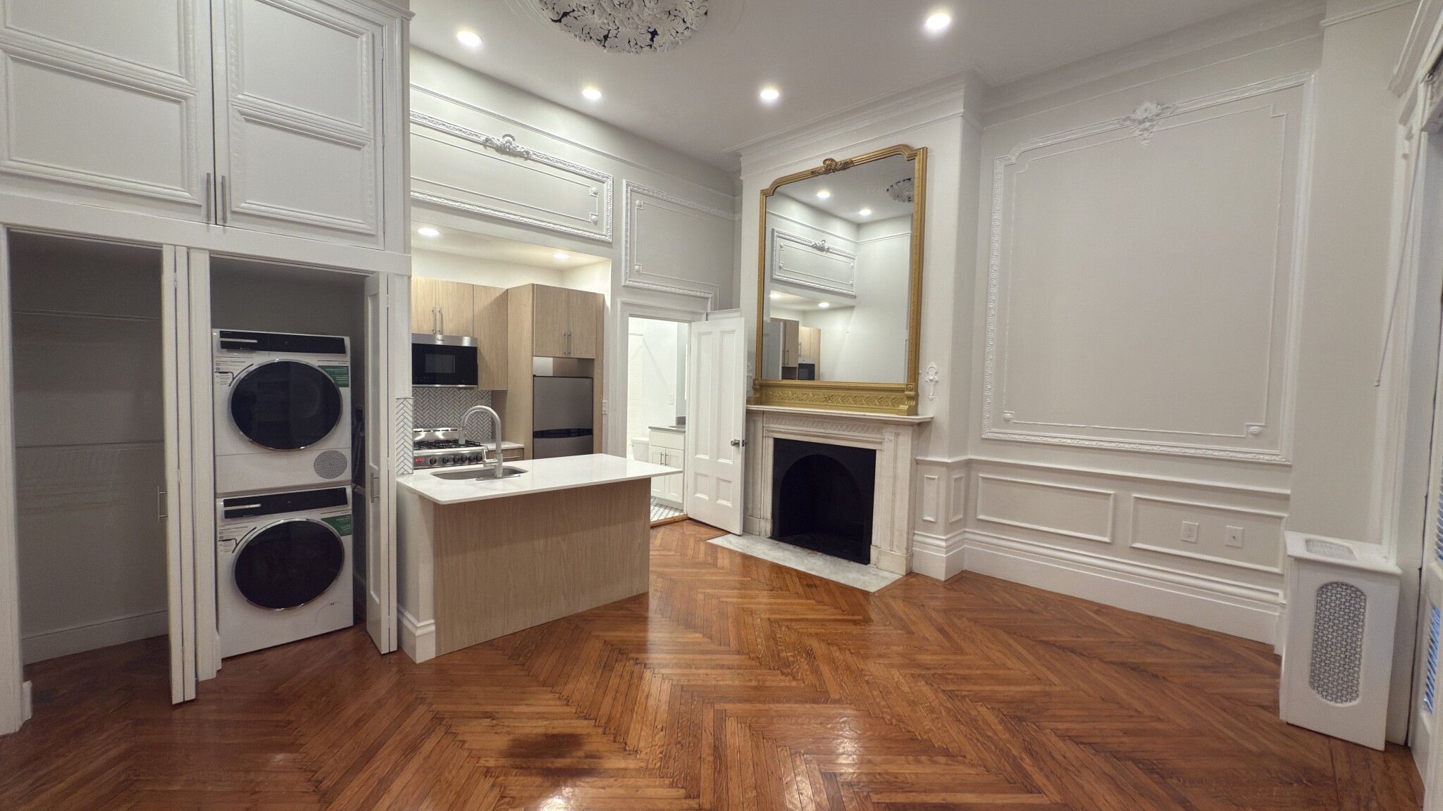 2 Joy St. - 2,900USD / month