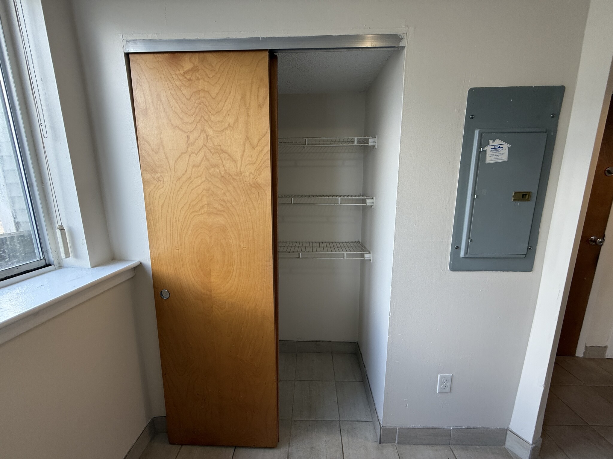 2 bed, 1.5 bath apartment for rent at 152 North Beacon St Unit A2, Brighton — photo 3 of 14