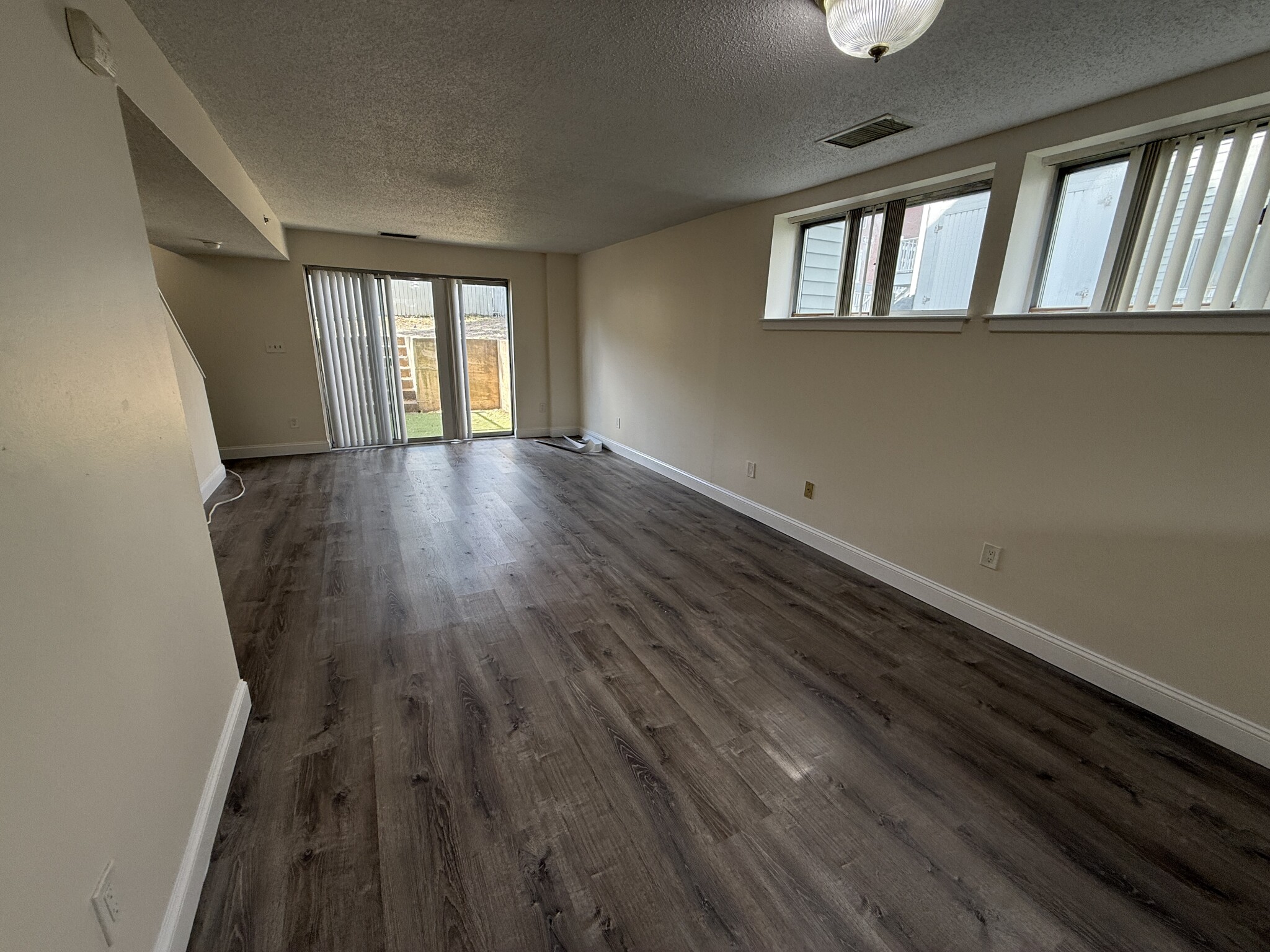 2 bed, 1.5 bath apartment for rent at 152 North Beacon St Unit A2, Brighton — photo 4 of 14