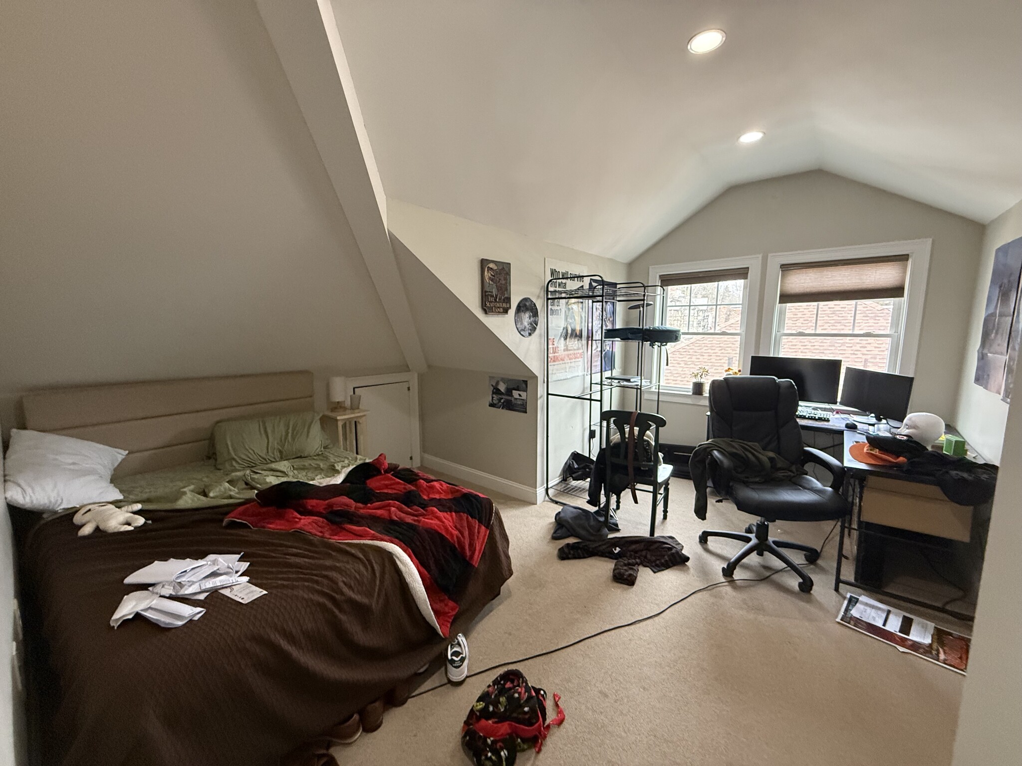 25-27 Crosby Rd. — Chestnut Hill