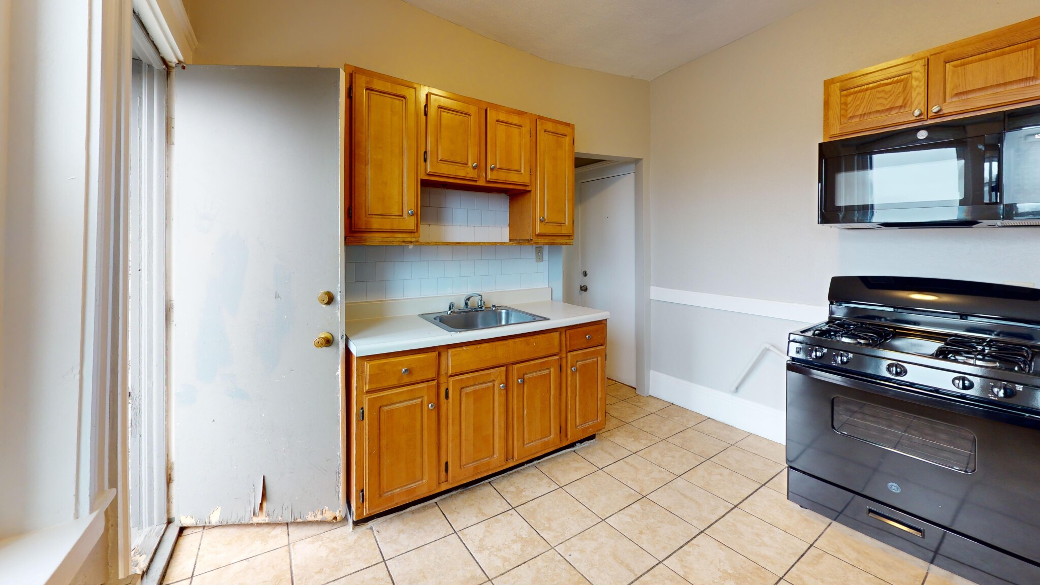 Photos of apartment on Dorchester Ave.,Boston MA 02124