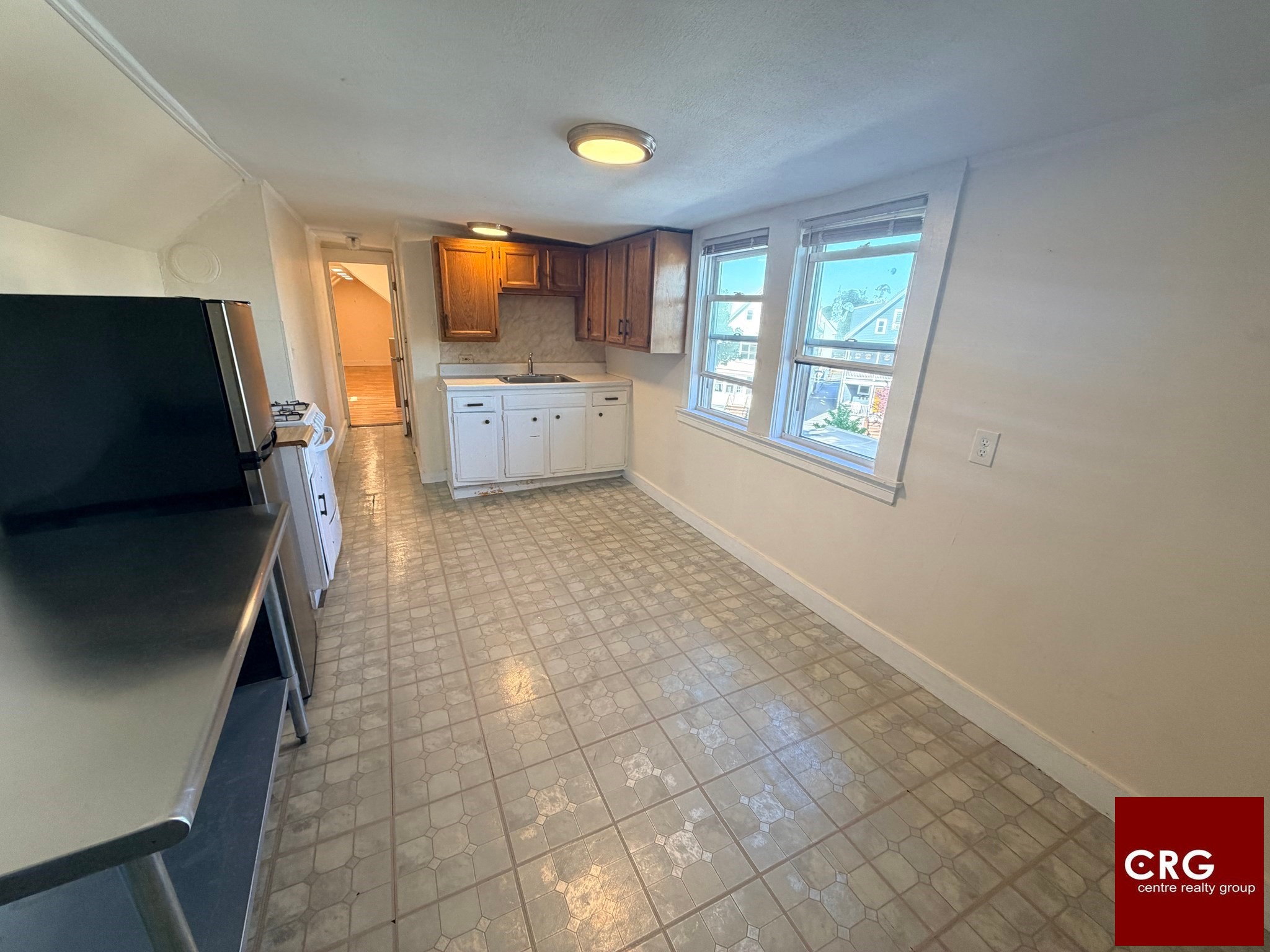 Photos of apartment on Broadway,Somerville MA 02145