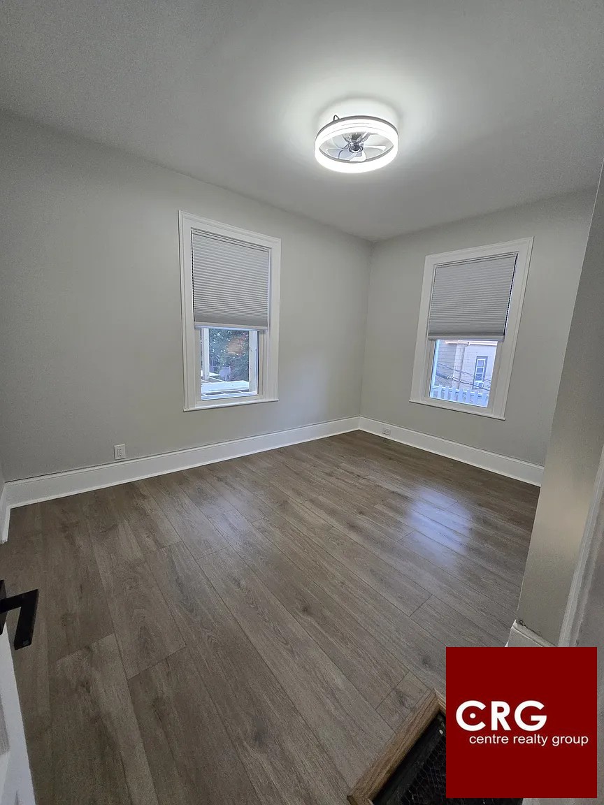 4 Woodville Ter. — Roxbury