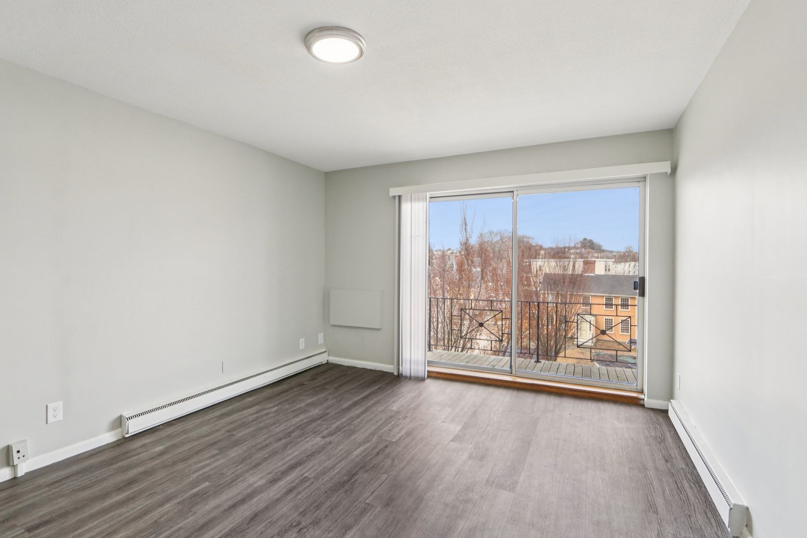 Photos of apartment on Norfolk St.,Boston MA 02126