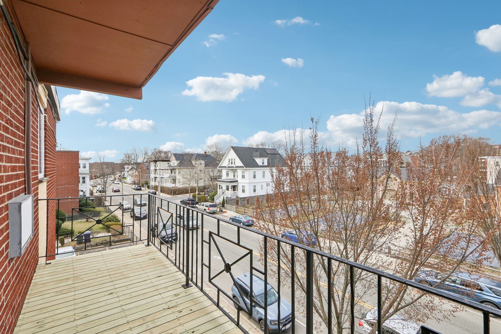 Photos of apartment on Norfolk St.,Boston MA 02126