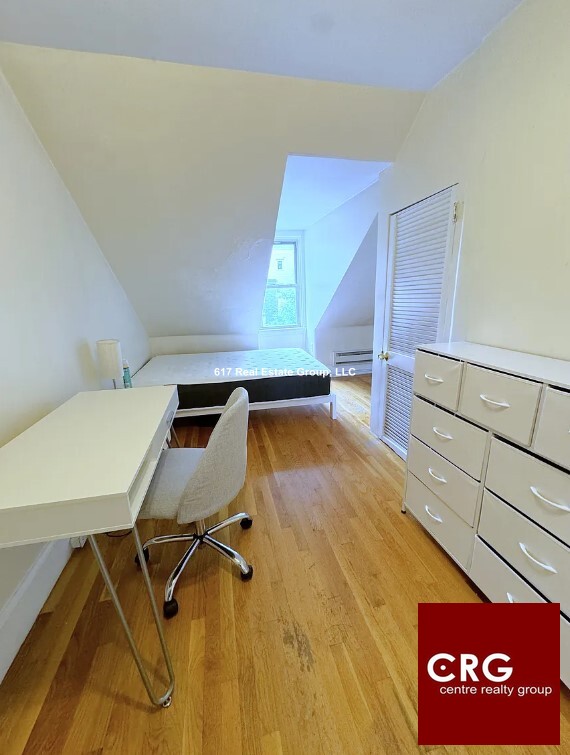 Pictures of  property for rent on Freeman, Brookline, MA 02446