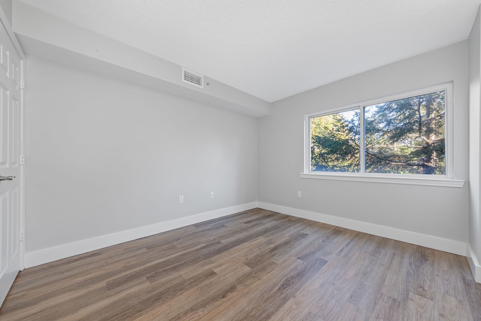 190 North Shore Rd.