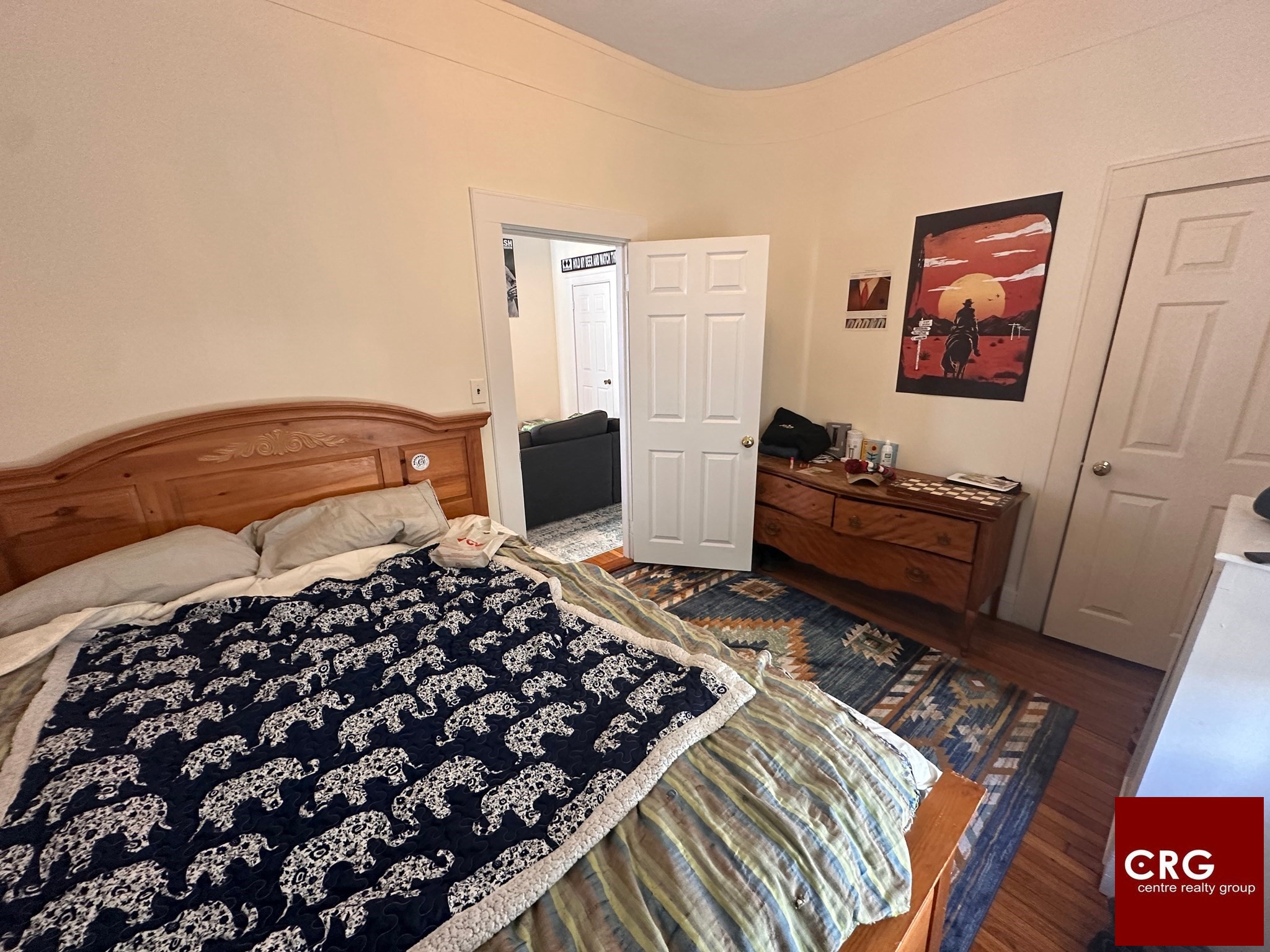 Photos of apartment on Broadway,Somerville MA 02145