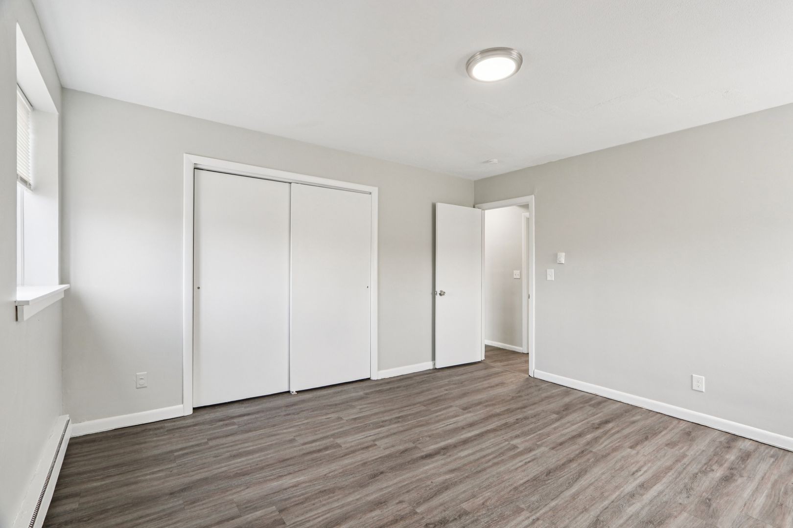 Photos of apartment on Norfolk St.,Boston MA 02126