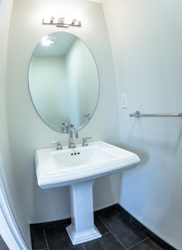 11 Newcomb St, South End