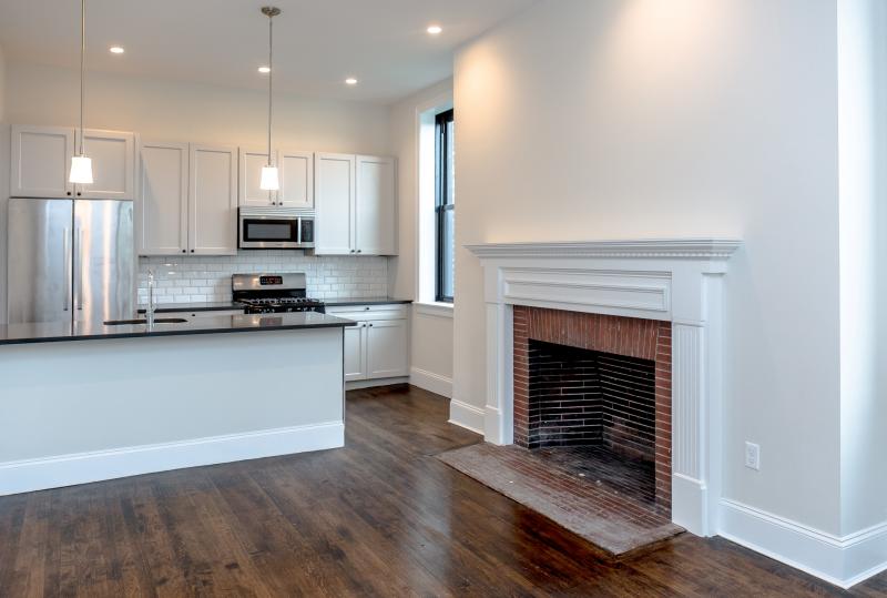 3 bed, 1 bath apartment for rent at 13 Newcomb St Unit 9, South End