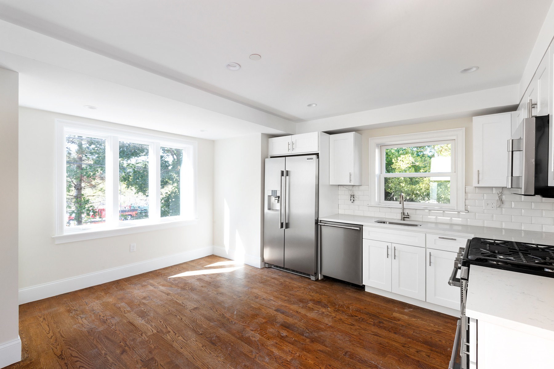 117 Centre St, Roxbury